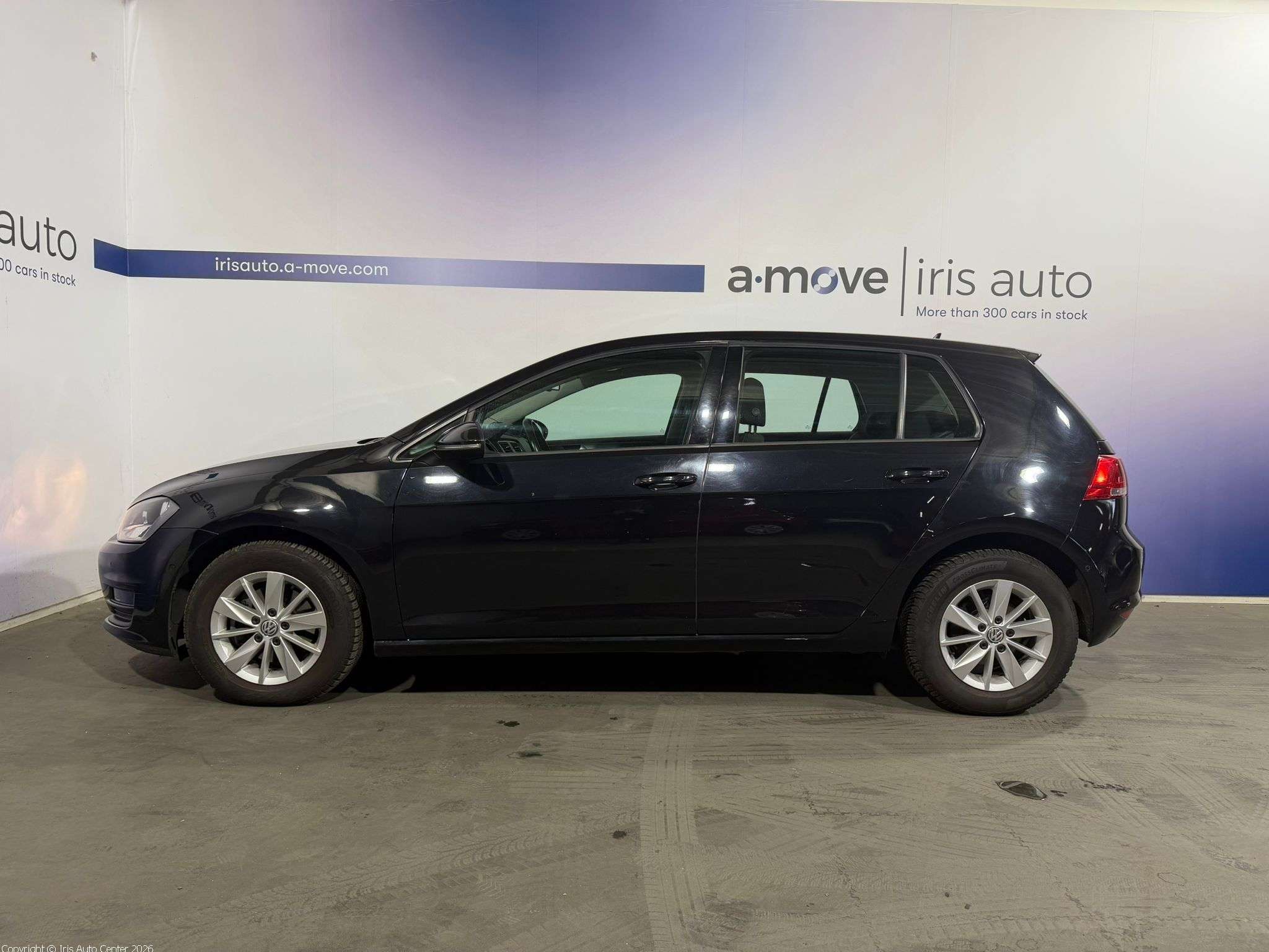 Volkswagen Golf 1.6 TDI DSG | ACTIVE CRUISE | NAVI. | PDC AV/AR