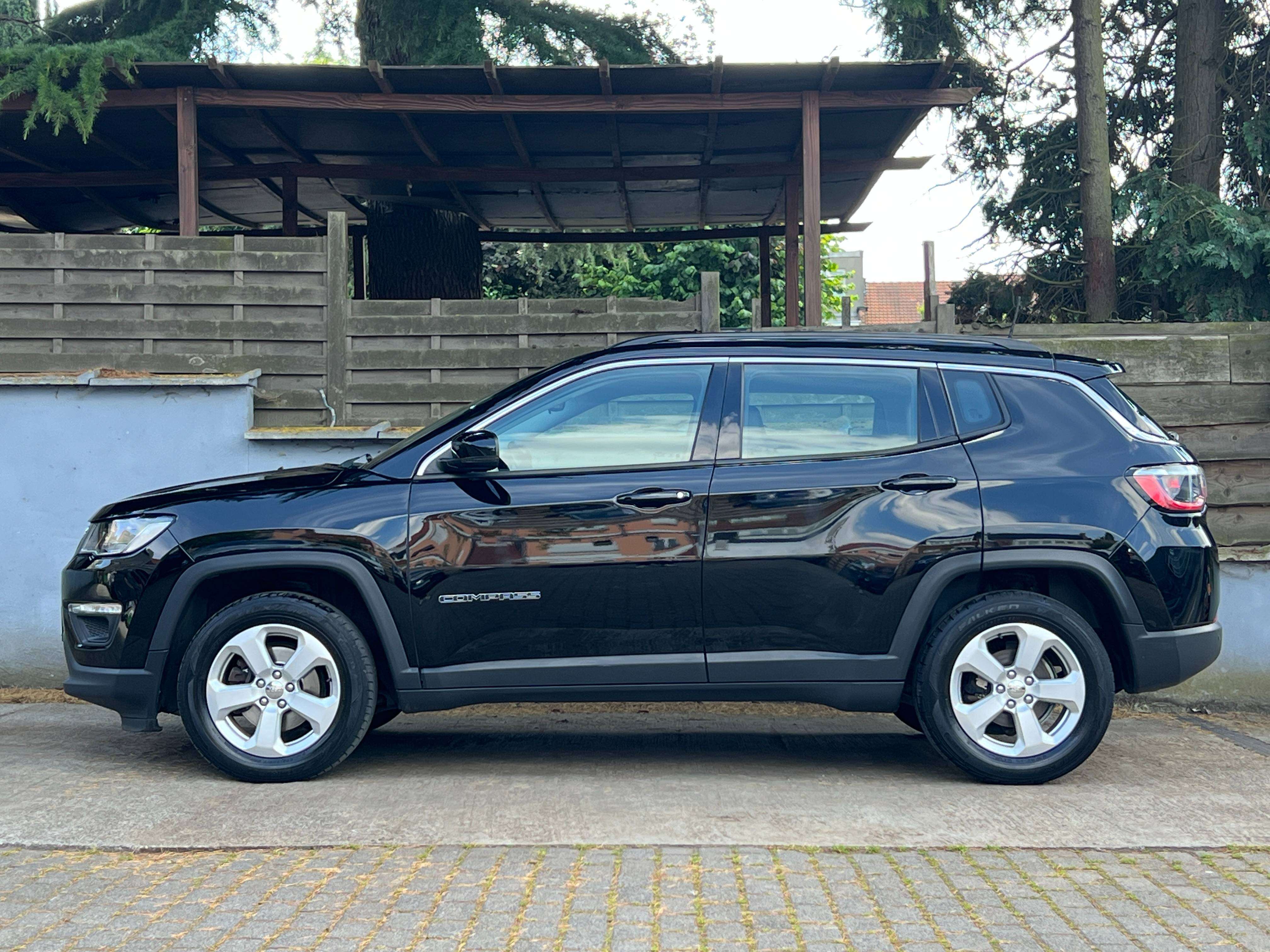 Jeep Compass 1.6 MJD 4x2 Longitude Business 12 mois de garantie