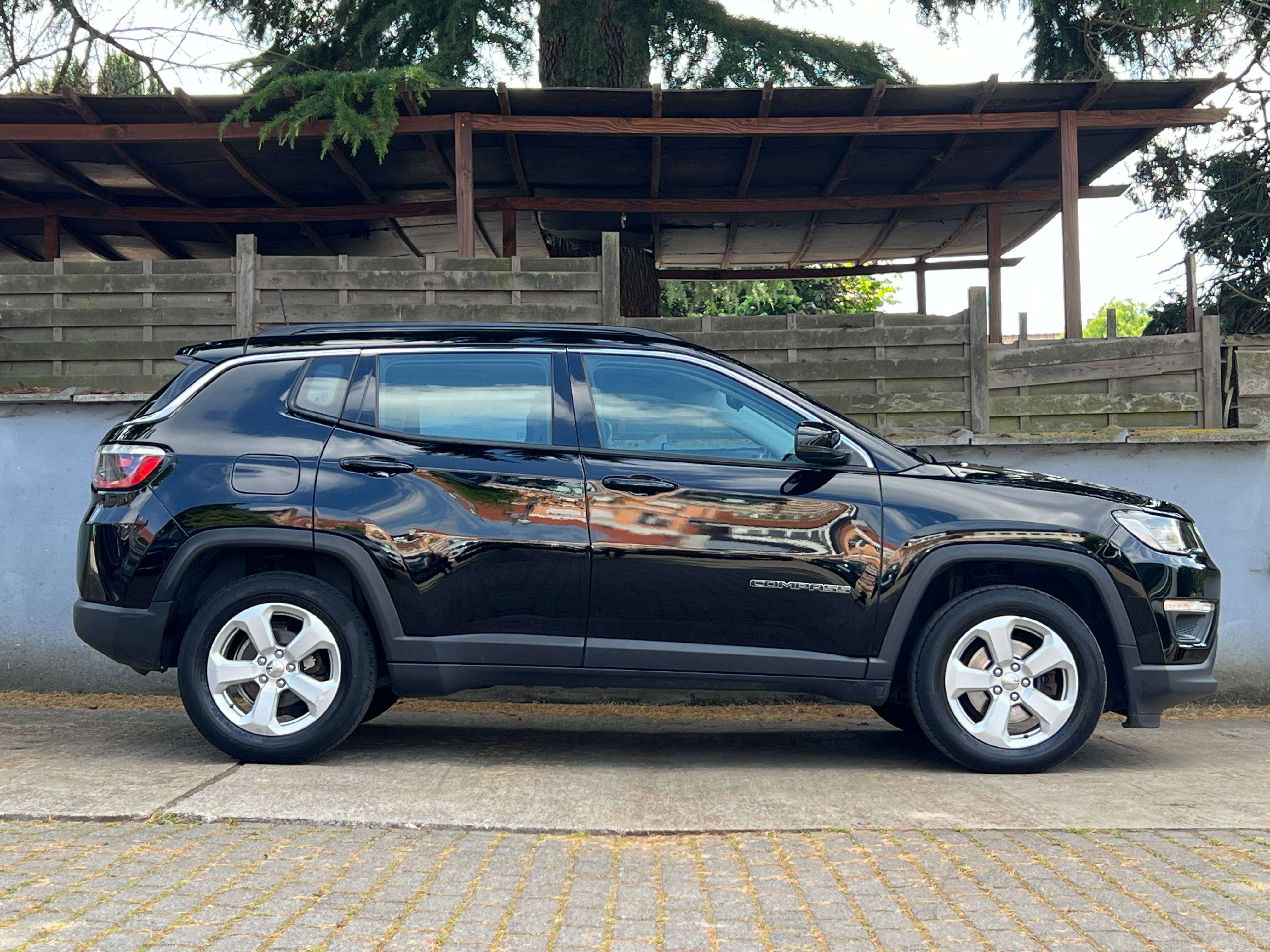 Jeep Compass 1.6 MJD 4x2 Longitude Business 12 mois de garantie