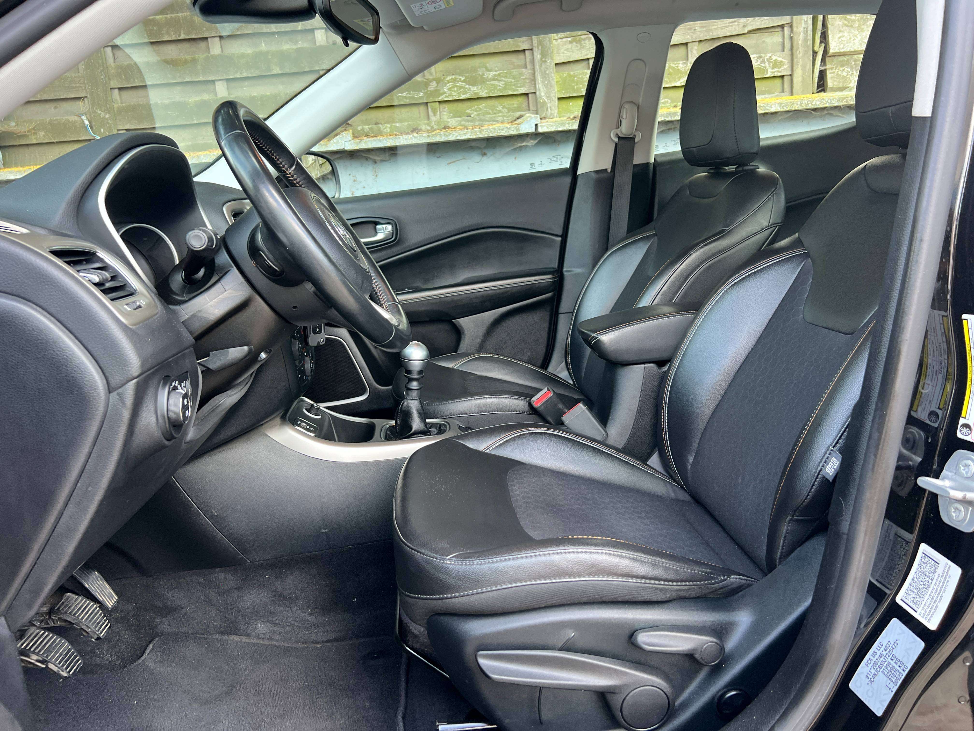 Jeep Compass 1.6 MJD 4x2 Longitude Business 12 mois de garantie
