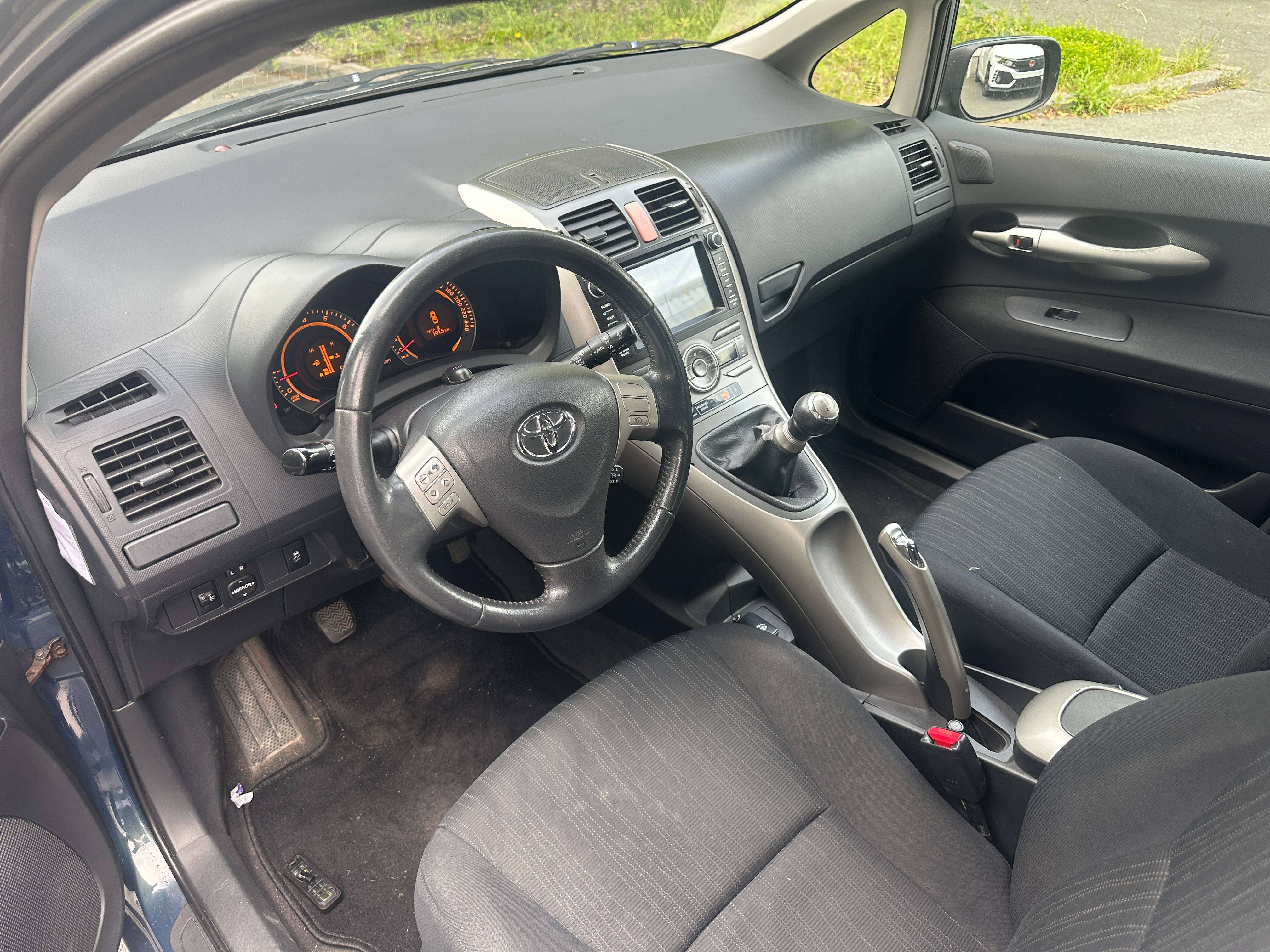 Toyota Auris Auris 1.6i Dual VVT-i Linea Sol Pack