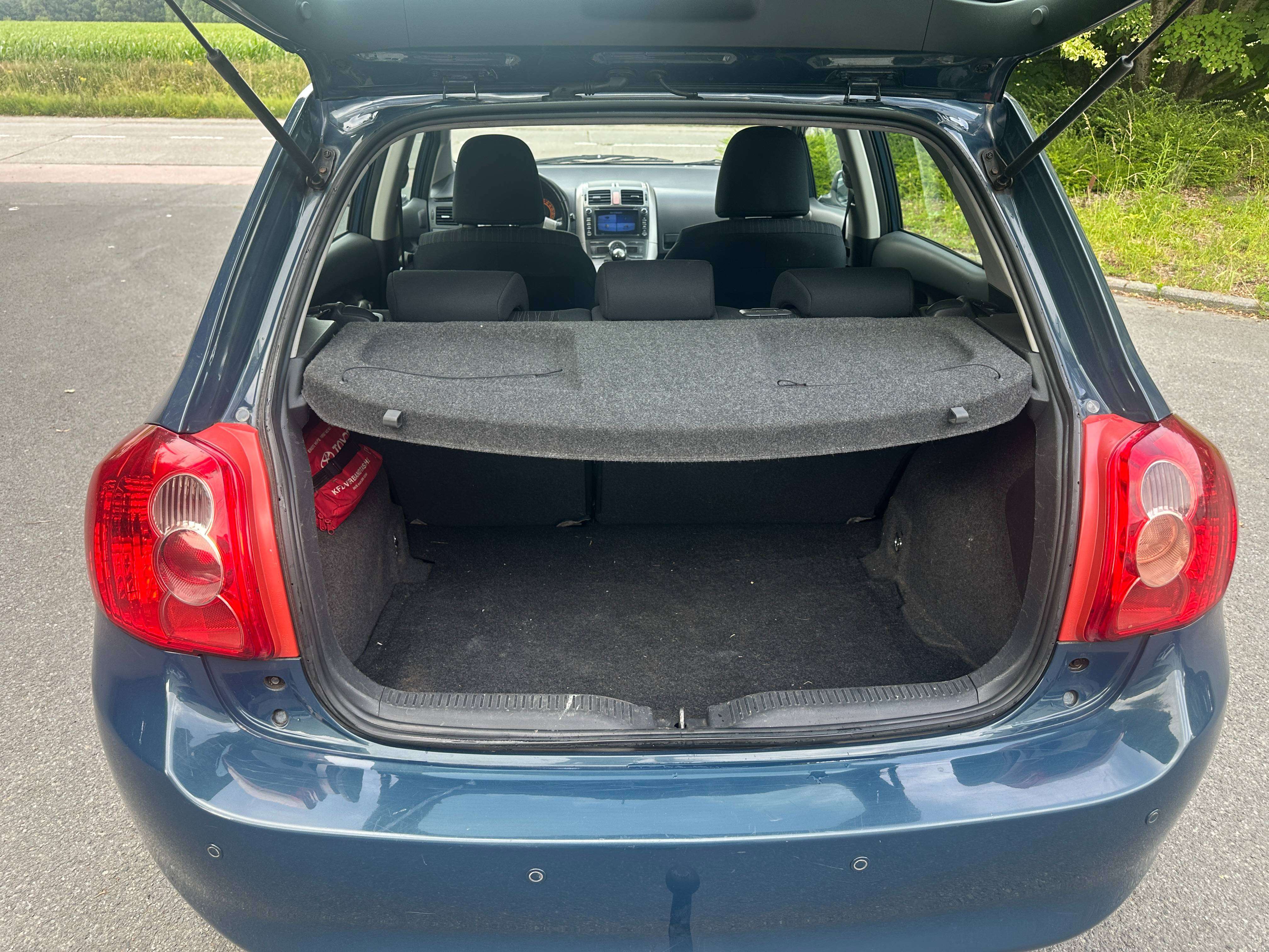 Toyota Auris Auris 1.6i Dual VVT-i Linea Sol Pack