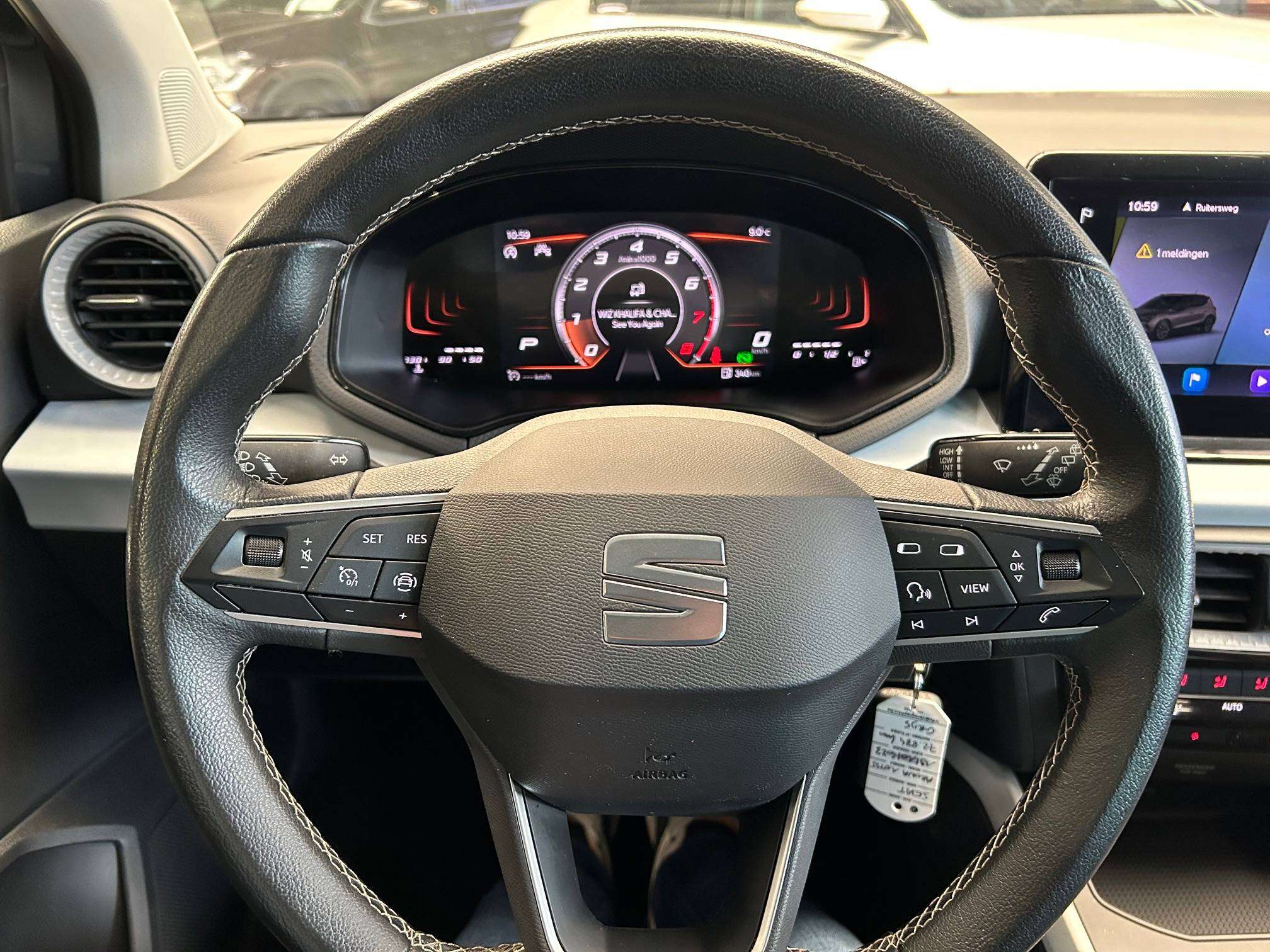 SEAT Arona 1.0 TSI DSG Alu/Leder/Led/Pdc/Cruise *1j garantie*