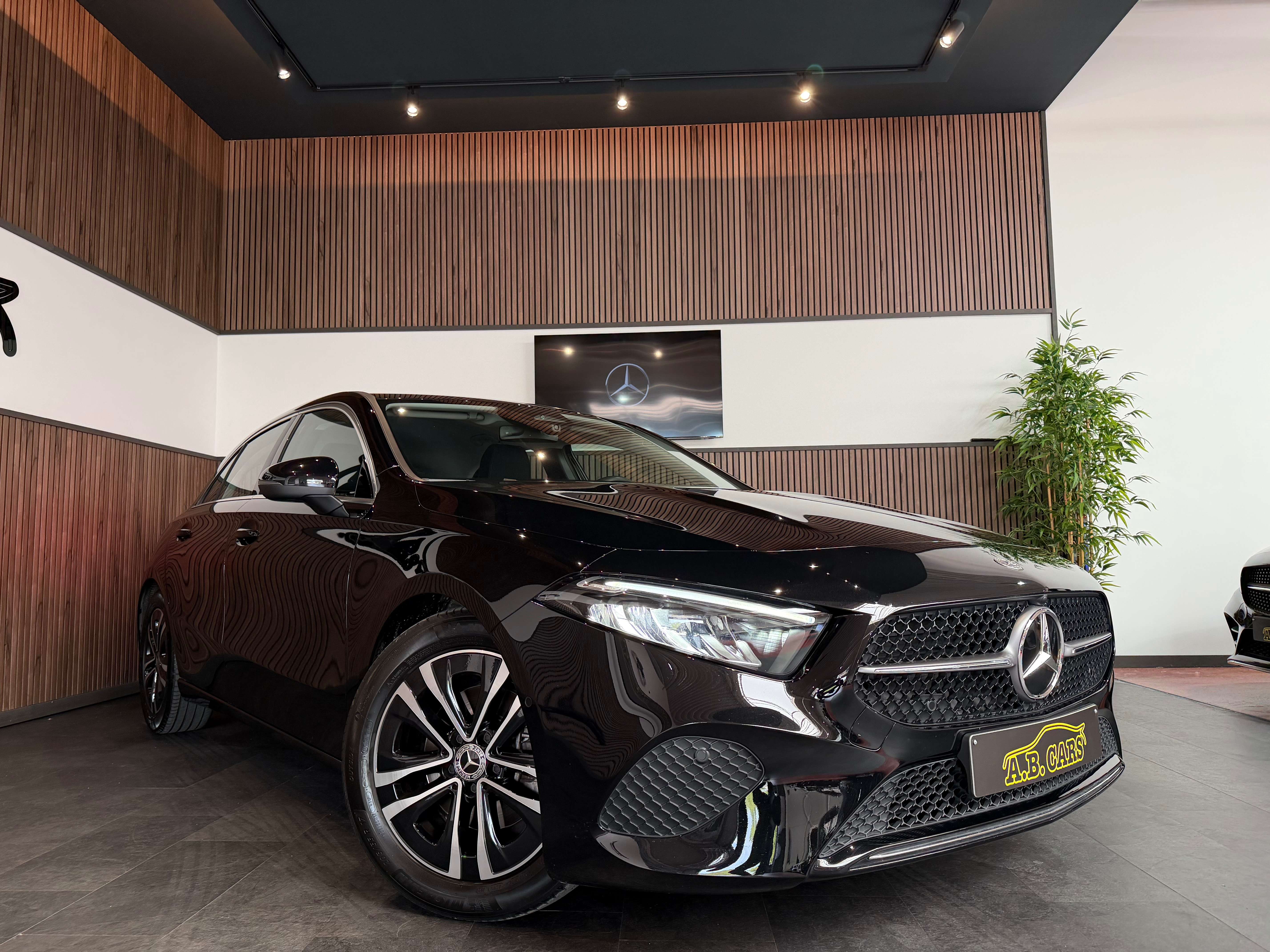 Mercedes-Benz A 180 GARANTIE 12MOIS - 1ERPRO - AUTOMATIQUE