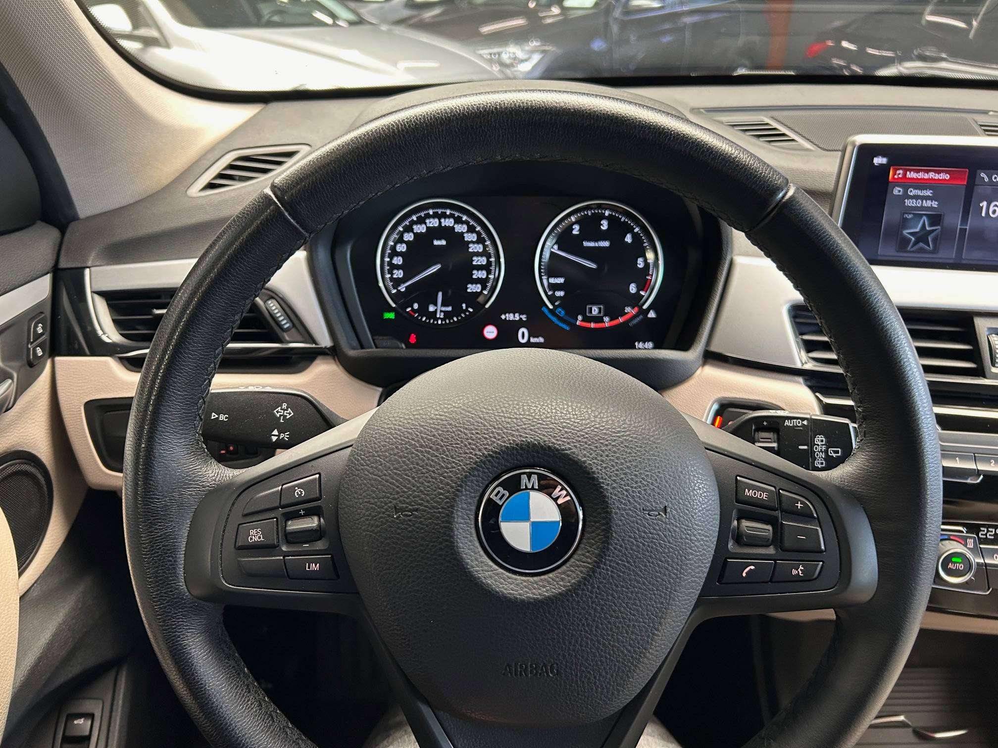 BMW X1 sDrive16dA Pano/Leder/Gps/Cruise/Pdc/Cam/Keyless/Bt *1j garantie*