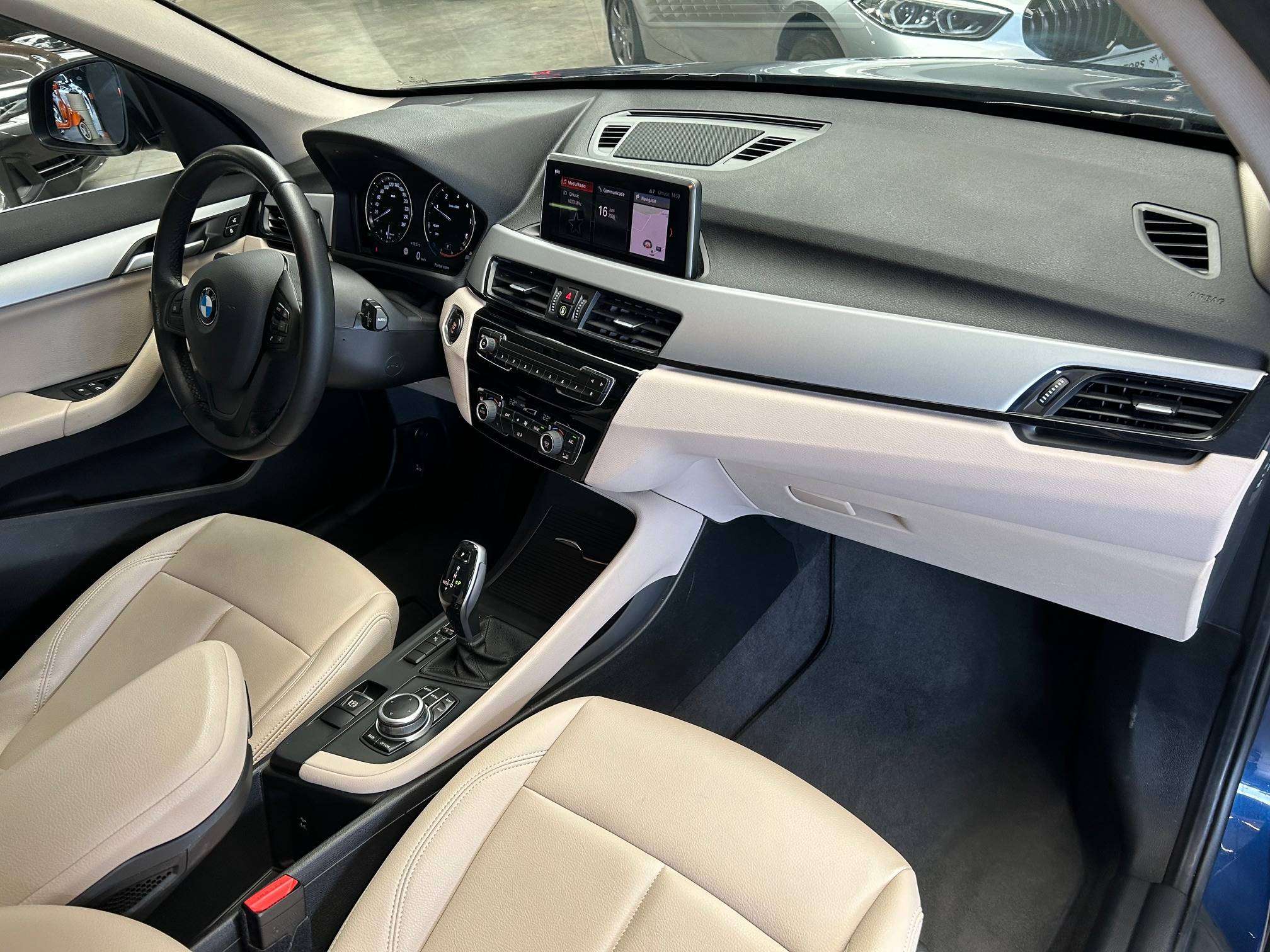 BMW X1 sDrive16dA Pano/Leder/Gps/Cruise/Pdc/Cam/Keyless/Bt *1j garantie*