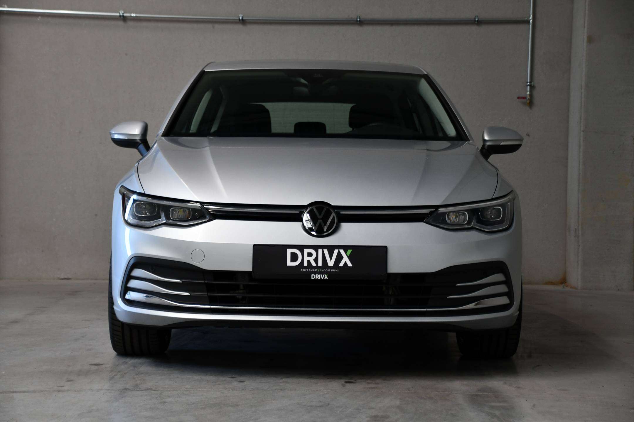 Volkswagen Golf Golf - PHEV - Camera - Carplay - Adaptive Cruise Control - Sfeerverlichting - DAB