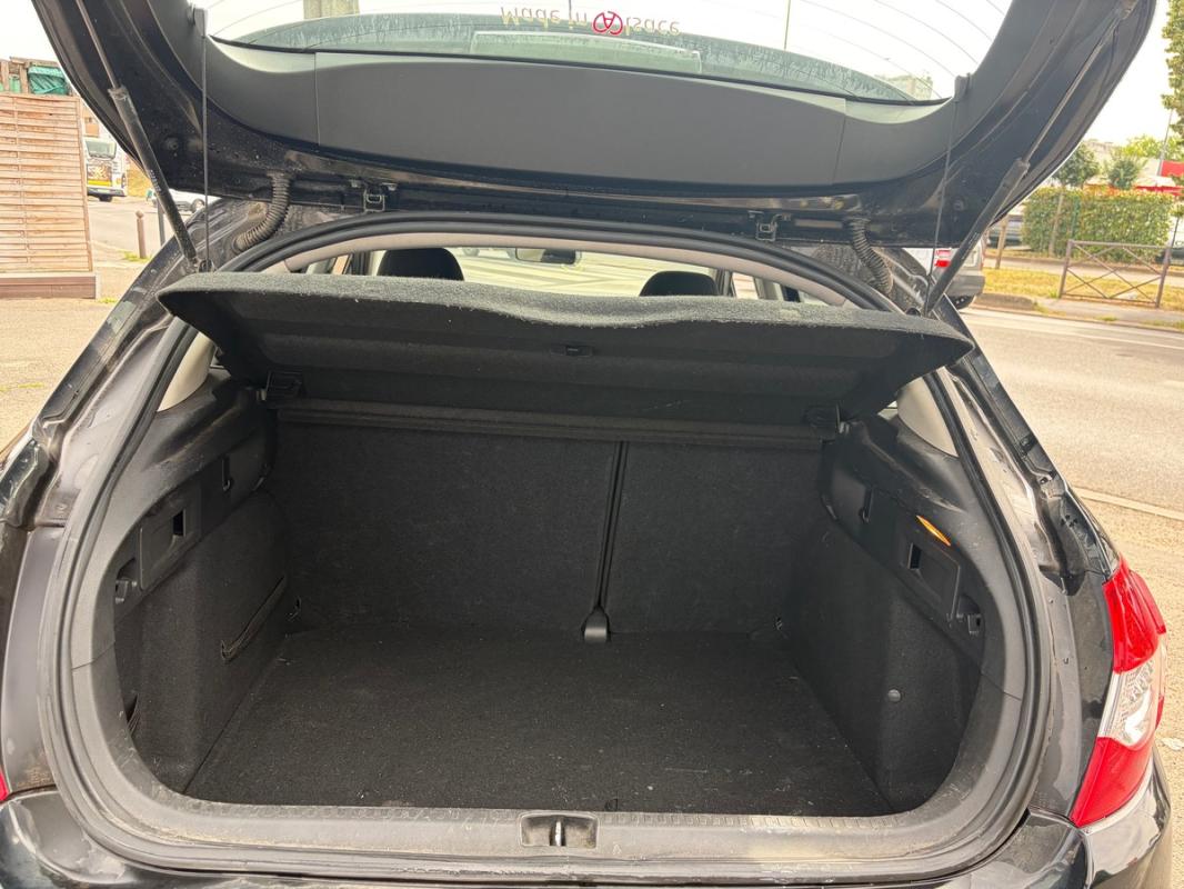Citroen C4 2013 1.6l HDI 90 Attraction RÉGULATEUR AUXILIAIRE PAYEMENT EN 3FOIS