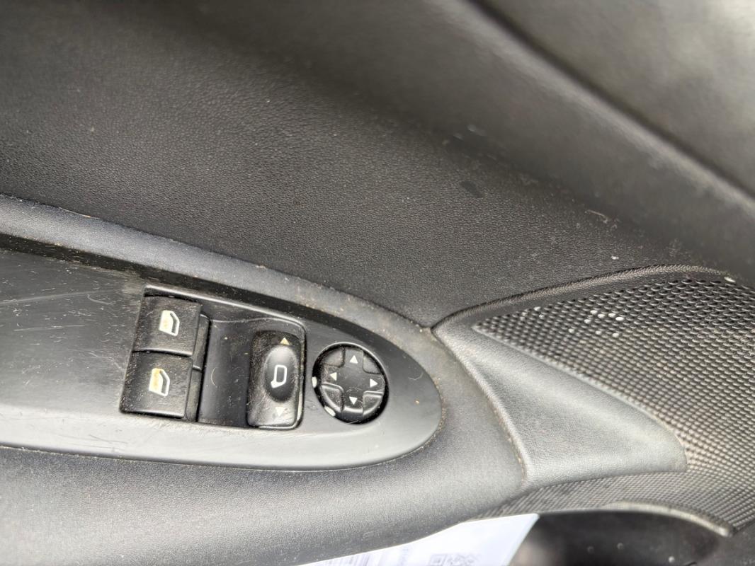 Citroen C4 2013 1.6l HDI 90 Attraction RÉGULATEUR AUXILIAIRE PAYEMENT EN 3FOIS