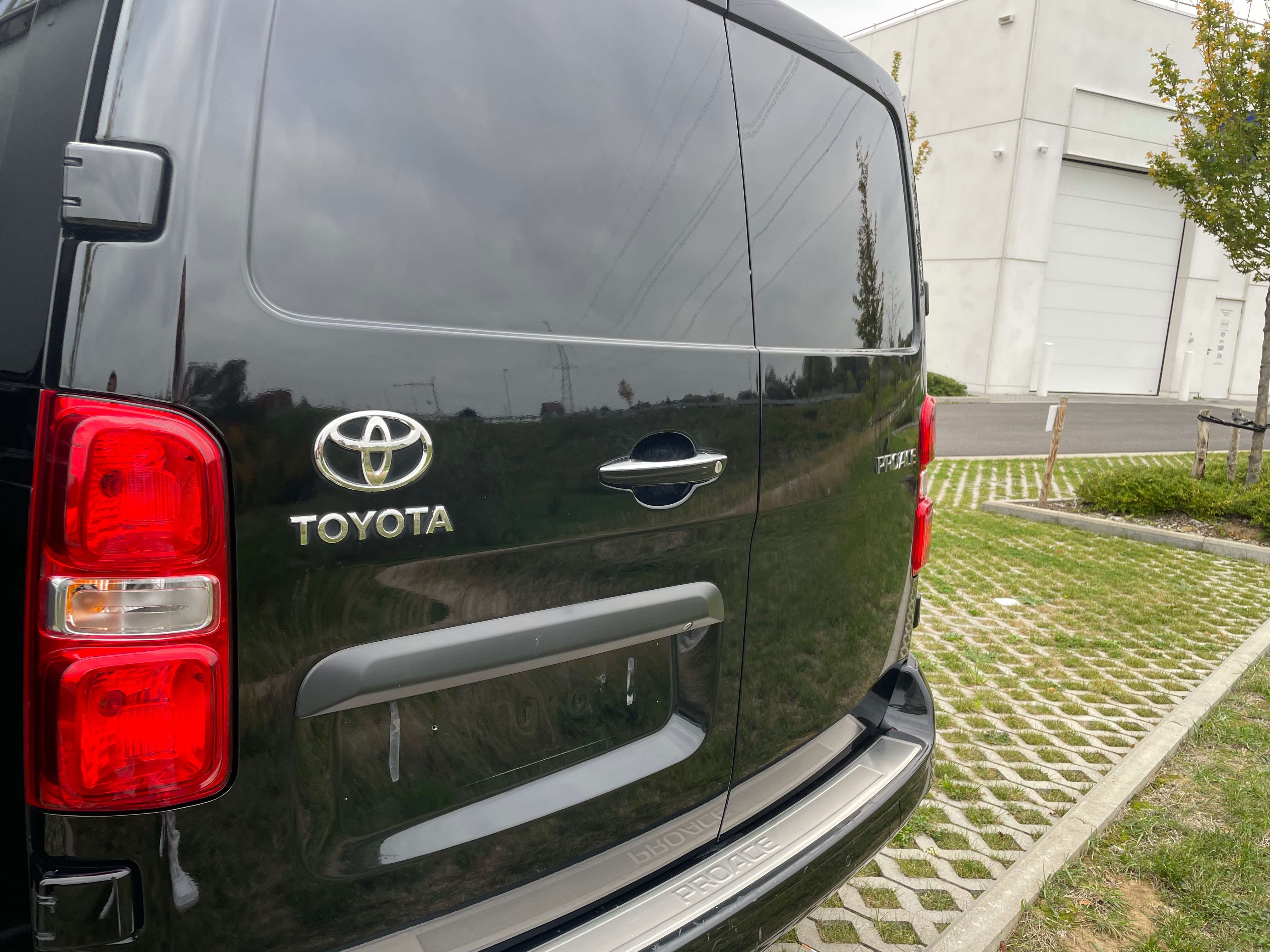 Toyota Proace 2.0 D-4D Medium Comfort S/S