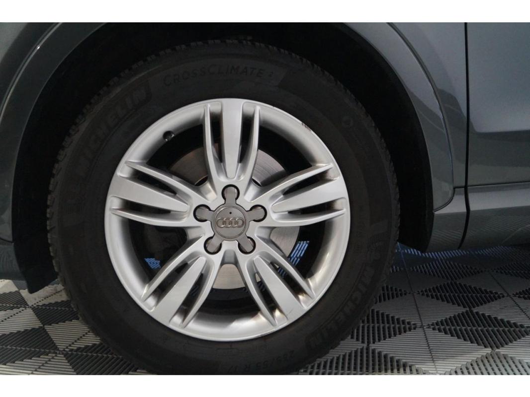 Audi Q3 Quattro 2.0 TDI DPF - 177 BV S-tronic Ambition Luxe Entretien Audi