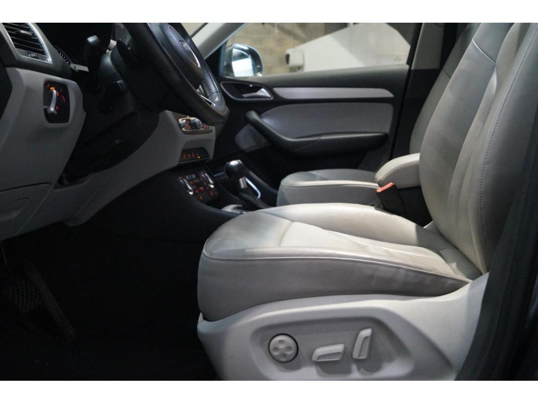Audi Q3 Quattro 2.0 TDI DPF - 177 BV S-tronic Ambition Luxe Entretien Audi