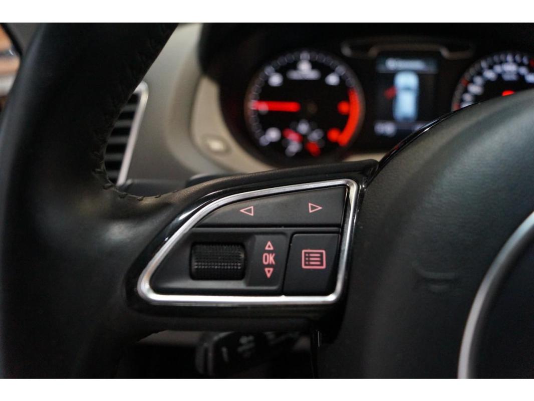 Audi Q3 Quattro 2.0 TDI DPF - 177 BV S-tronic Ambition Luxe Entretien Audi