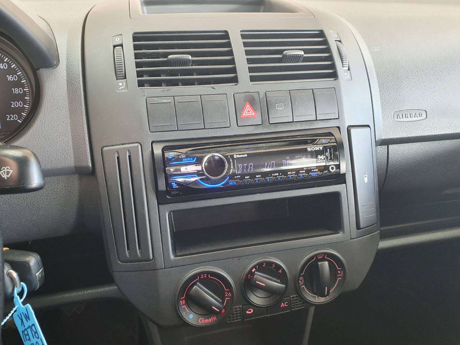 Volkswagen Polo 🟢1.2 ESSENCE 60CV - 5 PORTES - CLIM - BLUETOOTH