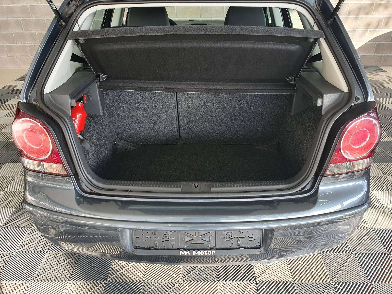 Volkswagen Polo 🟢1.2 ESSENCE 60CV - 5 PORTES - CLIM - BLUETOOTH