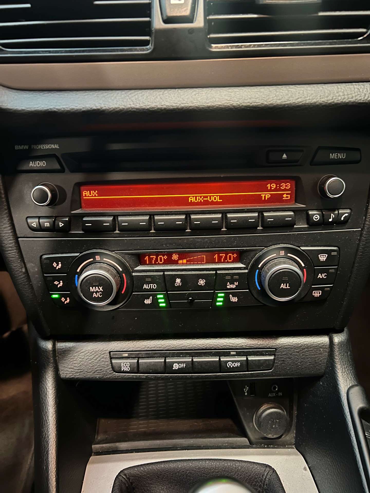 BMW X1 2.0 d sDrive18 *CLIM*SIEGES CHAUF*CARNET COMPLET*
