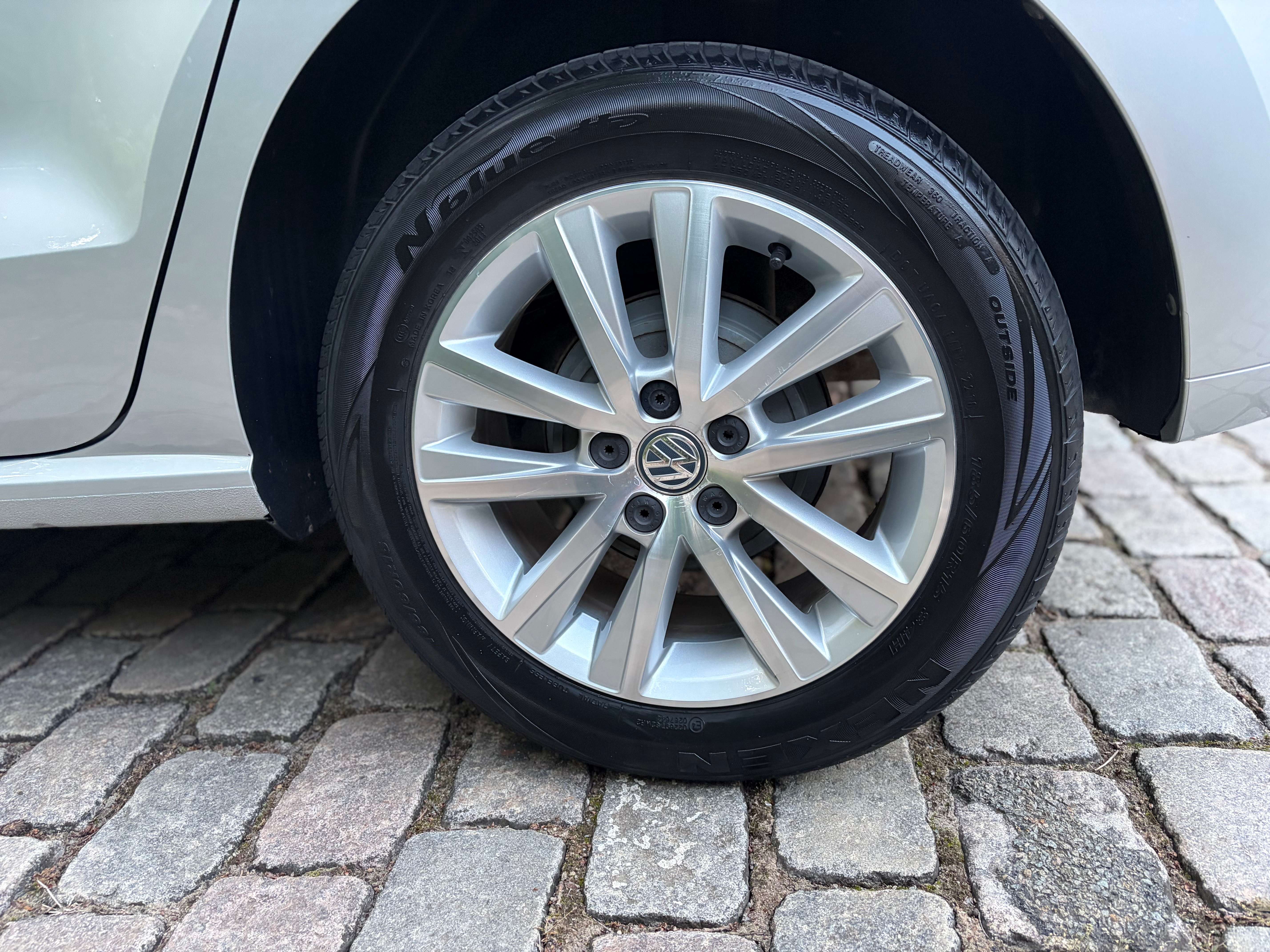 Volkswagen Polo 1.0i Trendline in zeer goede staat  ### 35000 km ###
