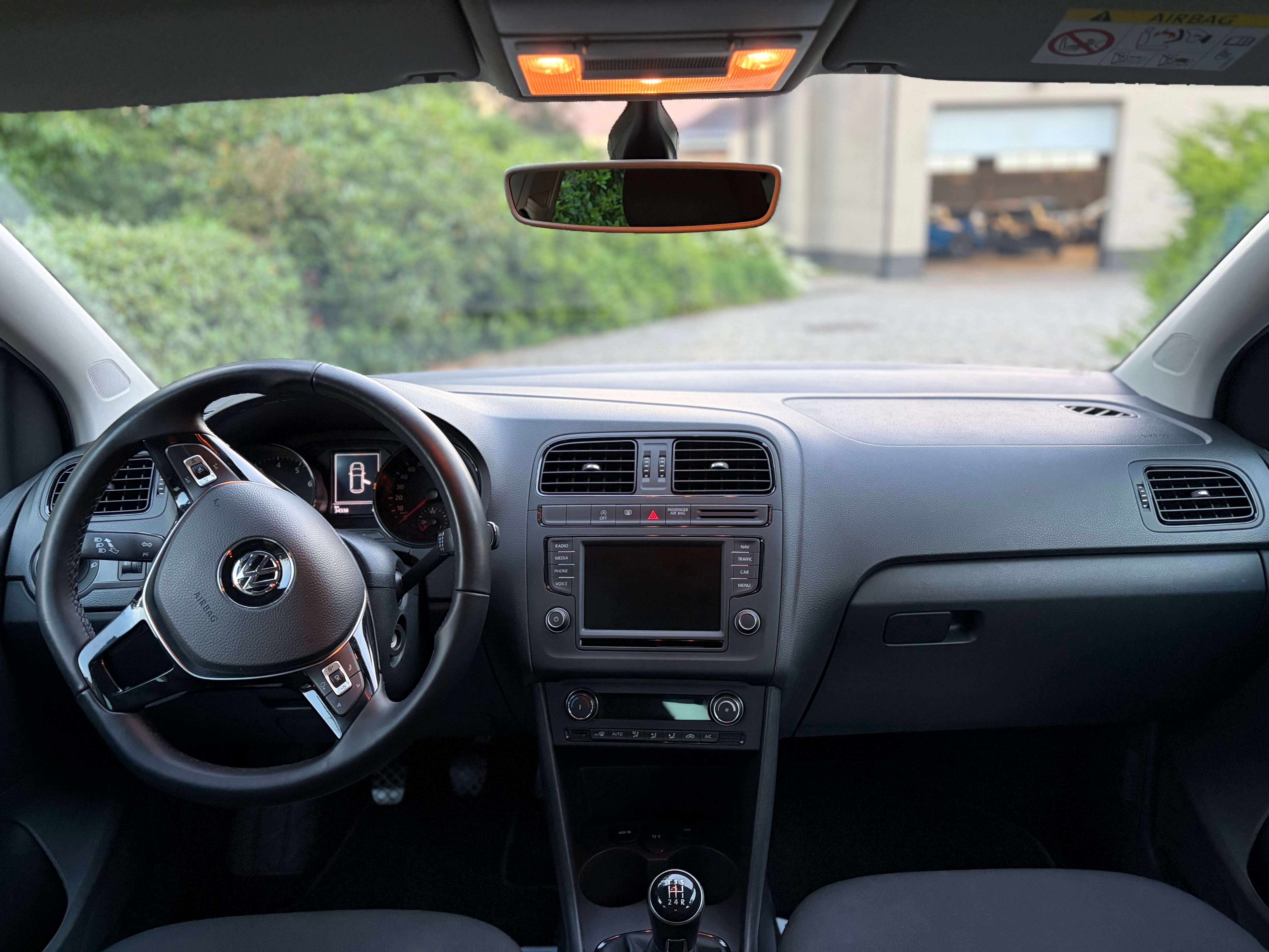 Volkswagen Polo 1.0i Trendline in zeer goede staat  ### 35000 km ###