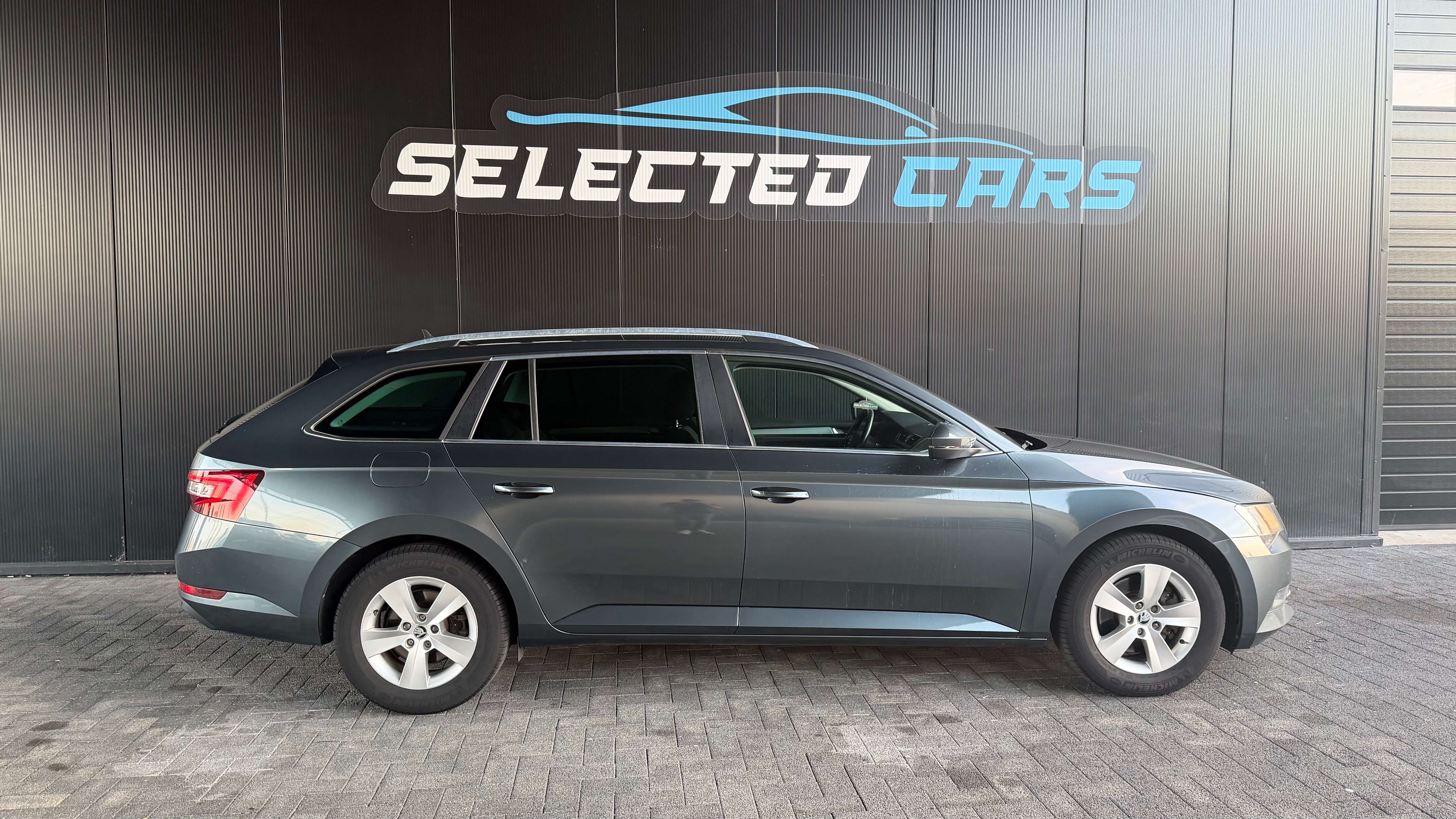 Skoda Superb SW 1.6 CR TDi Corporate Plus Edition DSG