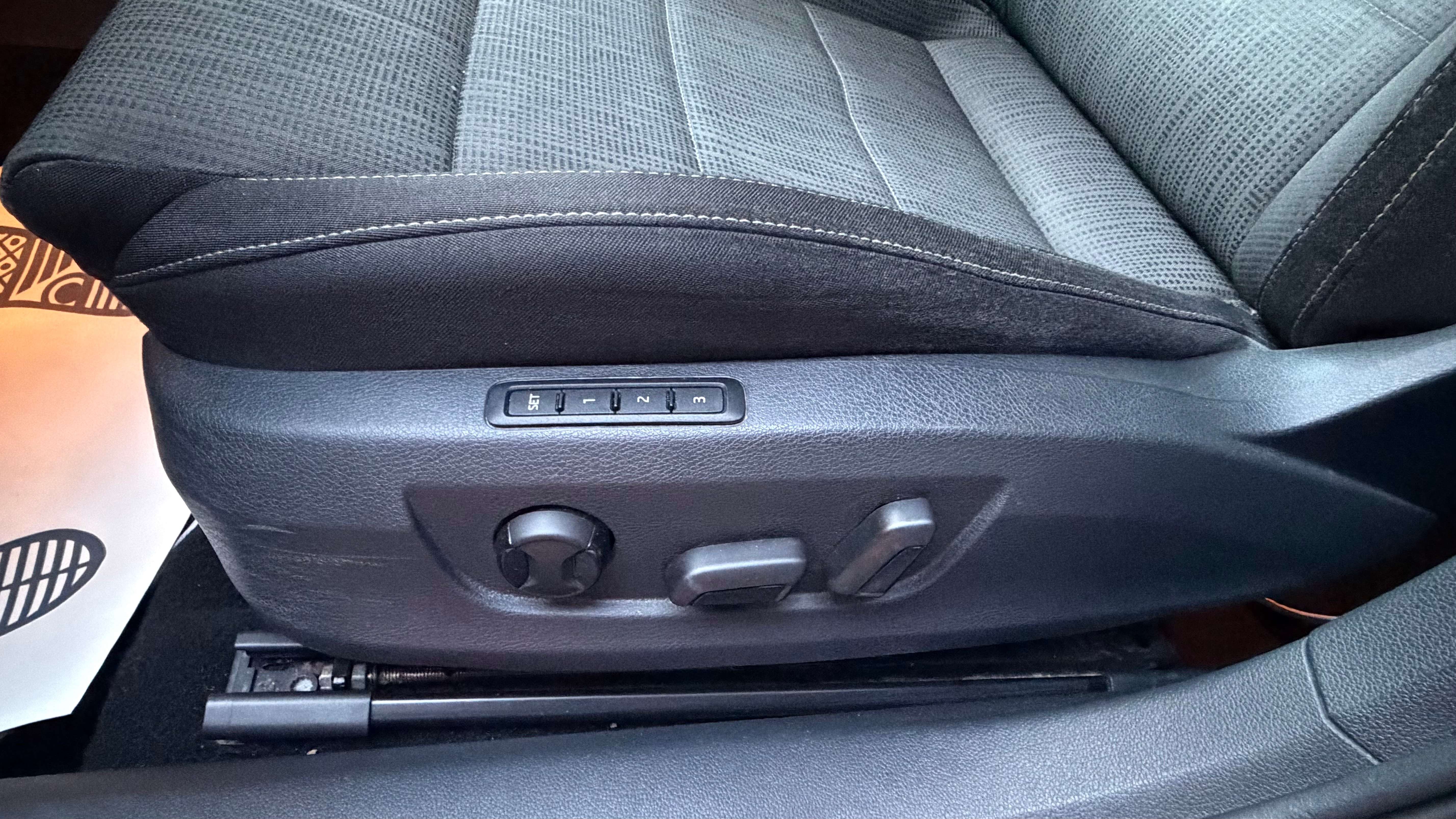 Skoda Superb SW 1.6 CR TDi Corporate Plus Edition DSG