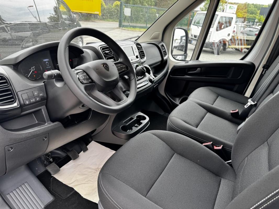 Peugeot Boxer II L2H1 3.3T Diesel 140 ch Man