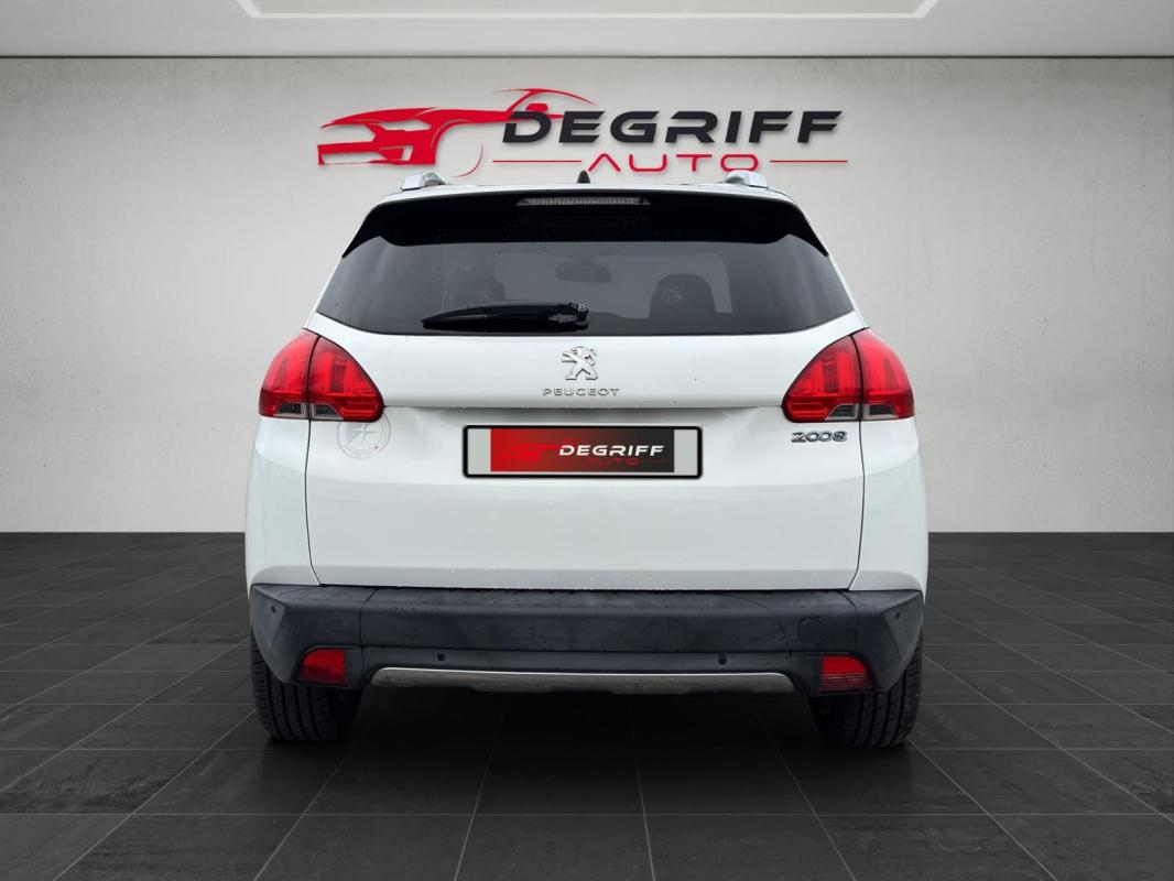 Peugeot 2008 110ch SS BVM5 Crossway