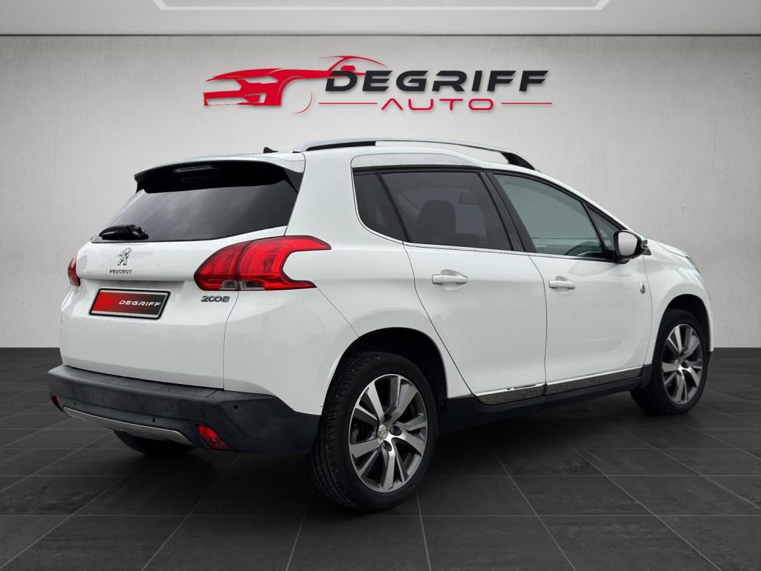 Peugeot 2008 110ch SS BVM5 Crossway