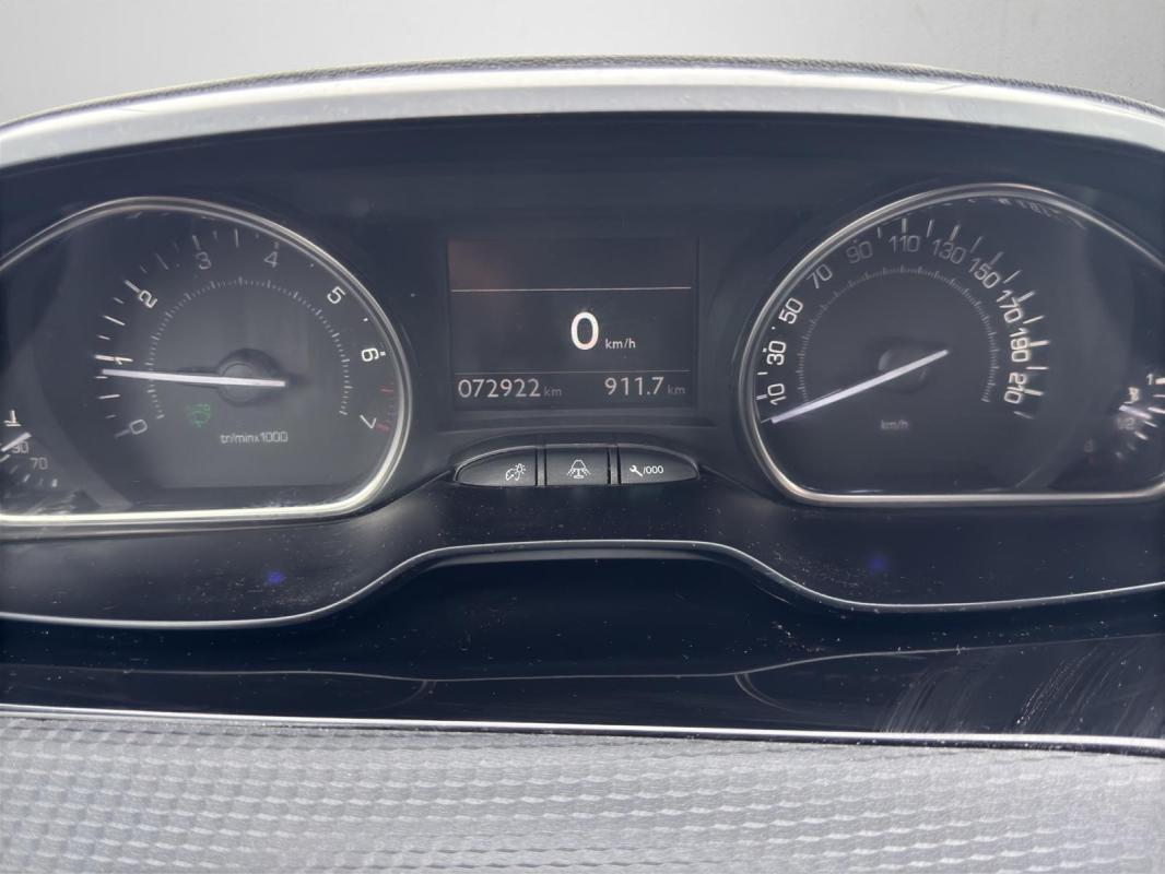 Peugeot 2008 110ch SS BVM5 Crossway