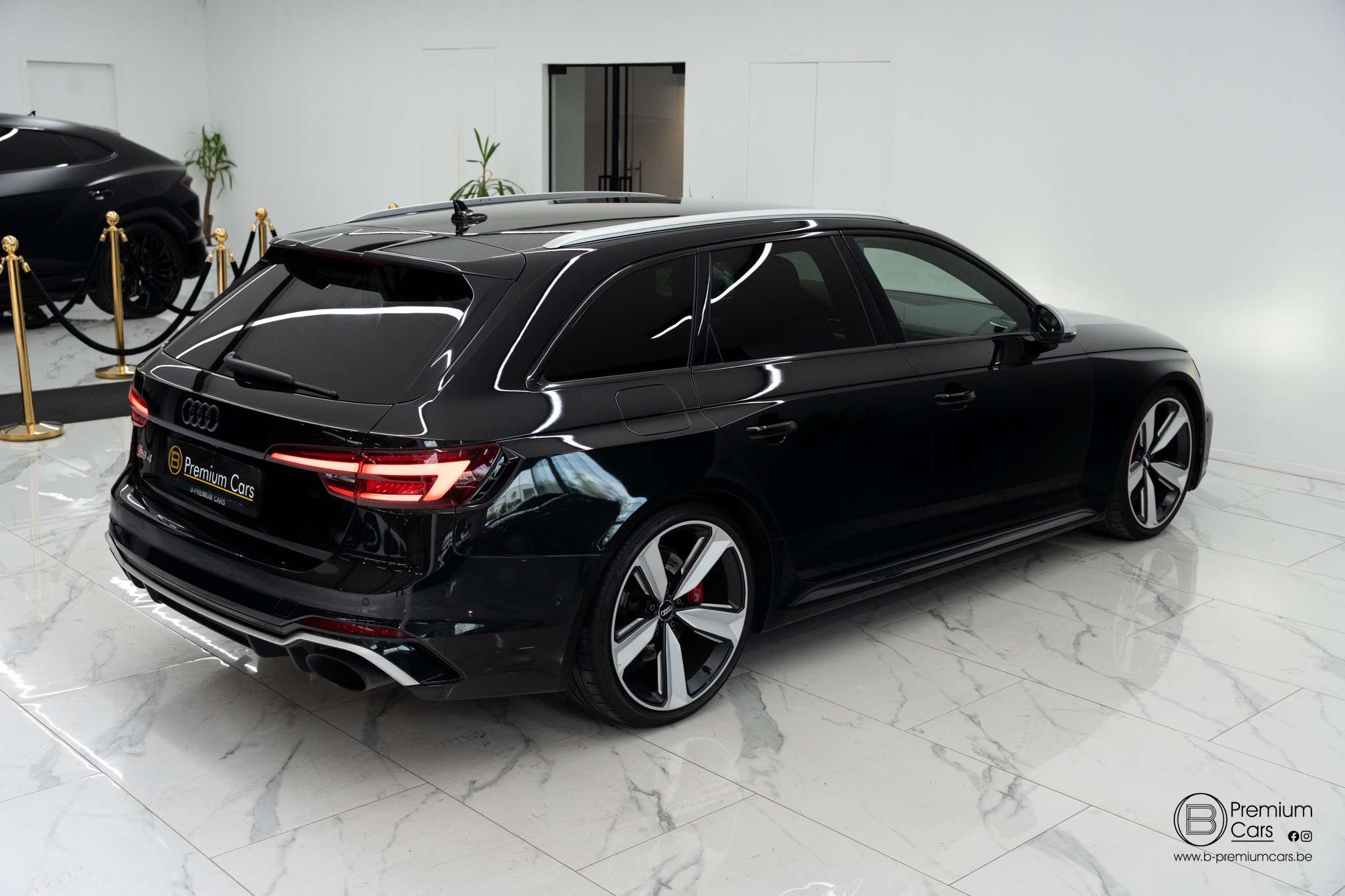Audi RS4 Avant Quattro Exclusive! Swiss Spec! ACC, HUD, Massage!