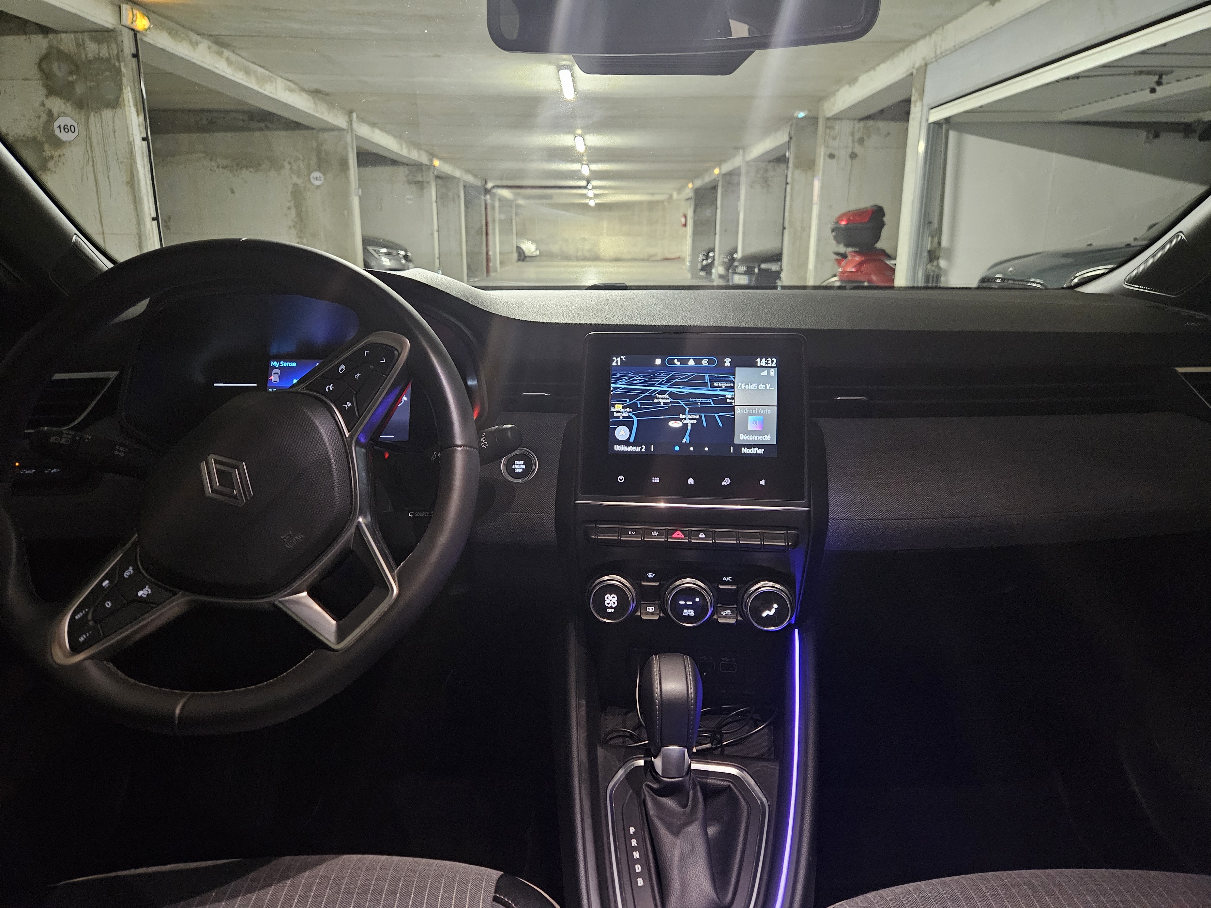 Renault Clio V (2) 1.6 E-TECH FULL HYBRID 145 TECHNO