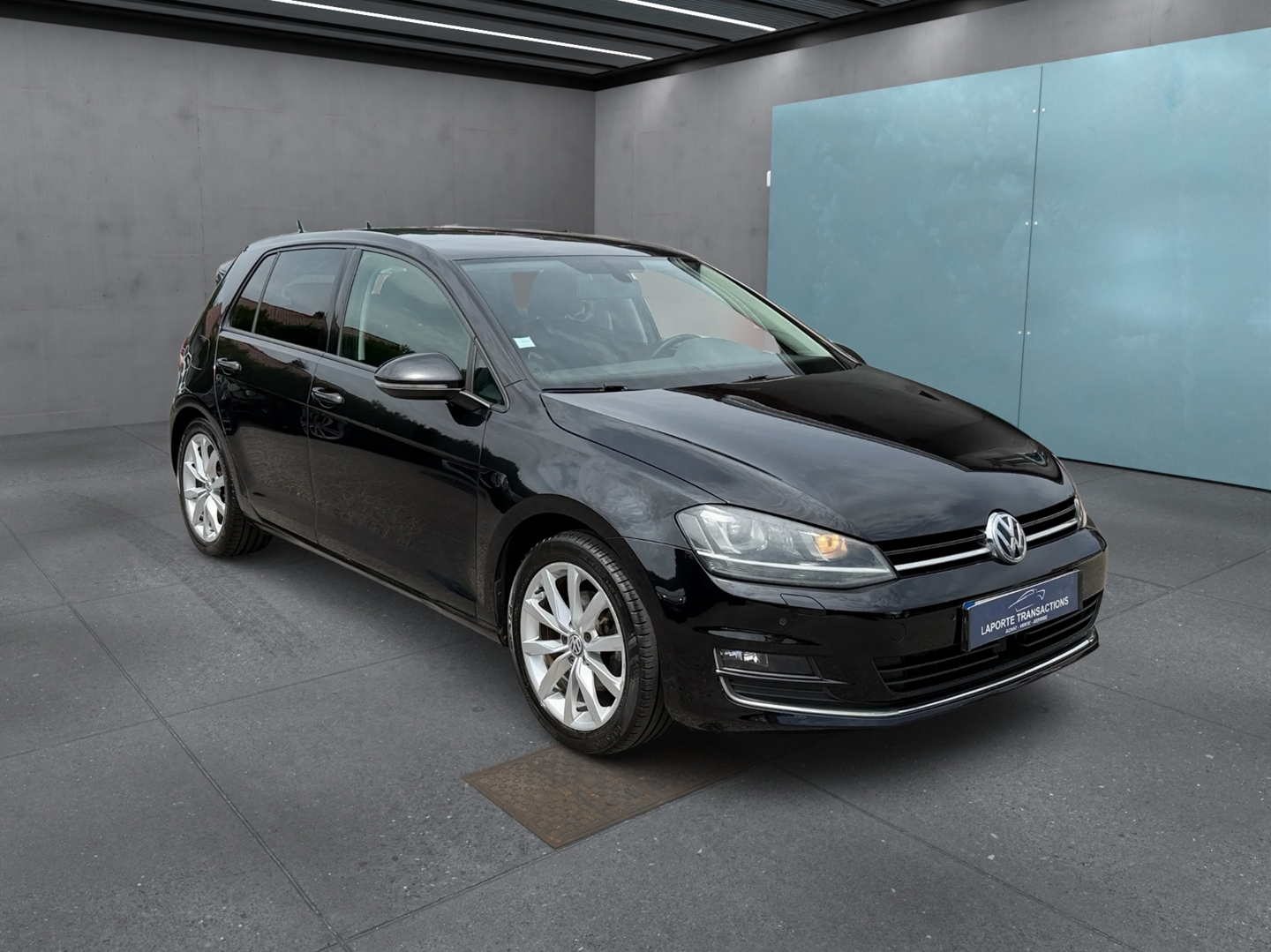 Volkswagen GOLF VII 2.0 TDI 150CH BLUEMOTION TECHNOLOGY FAP CARAT DSG6 5P