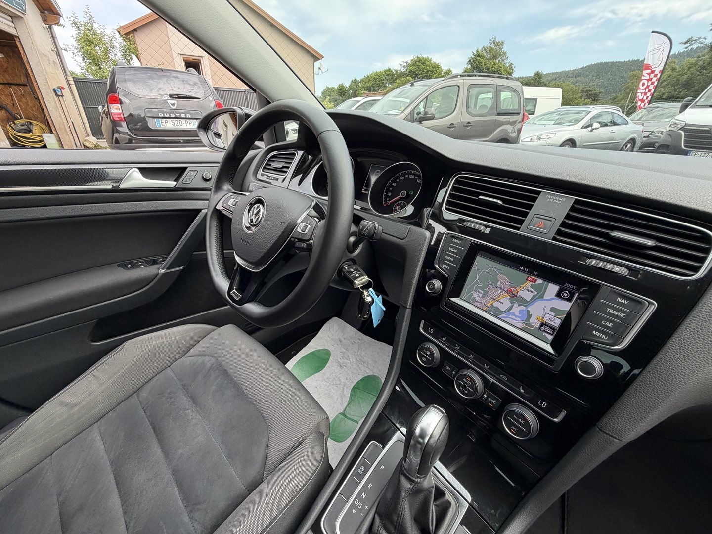 Volkswagen GOLF VII 2.0 TDI 150CH BLUEMOTION TECHNOLOGY FAP CARAT DSG6 5P