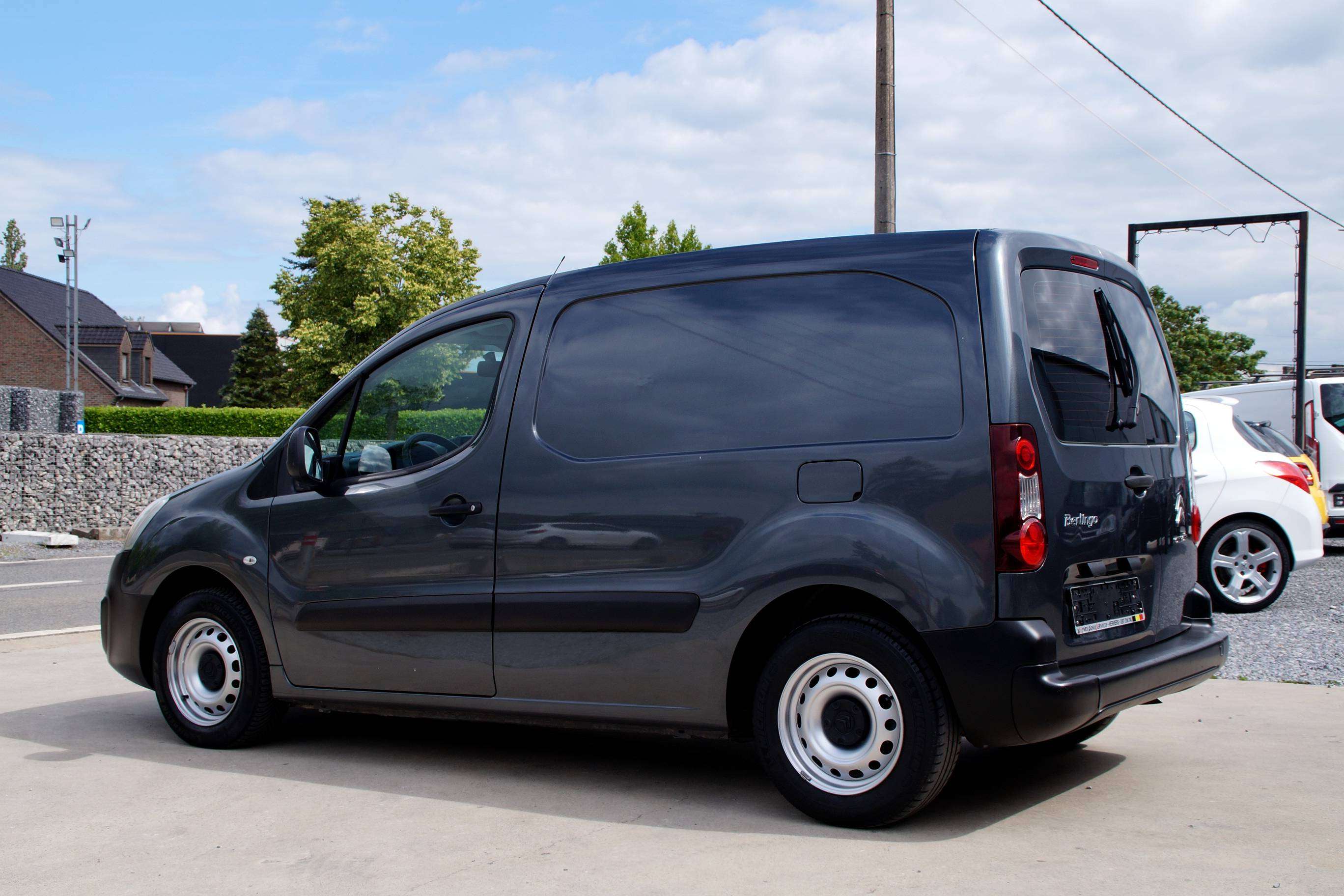 Citroen Berlingo 1.6 HDi 100cv 3places _Utilitaire & Garantie ✅