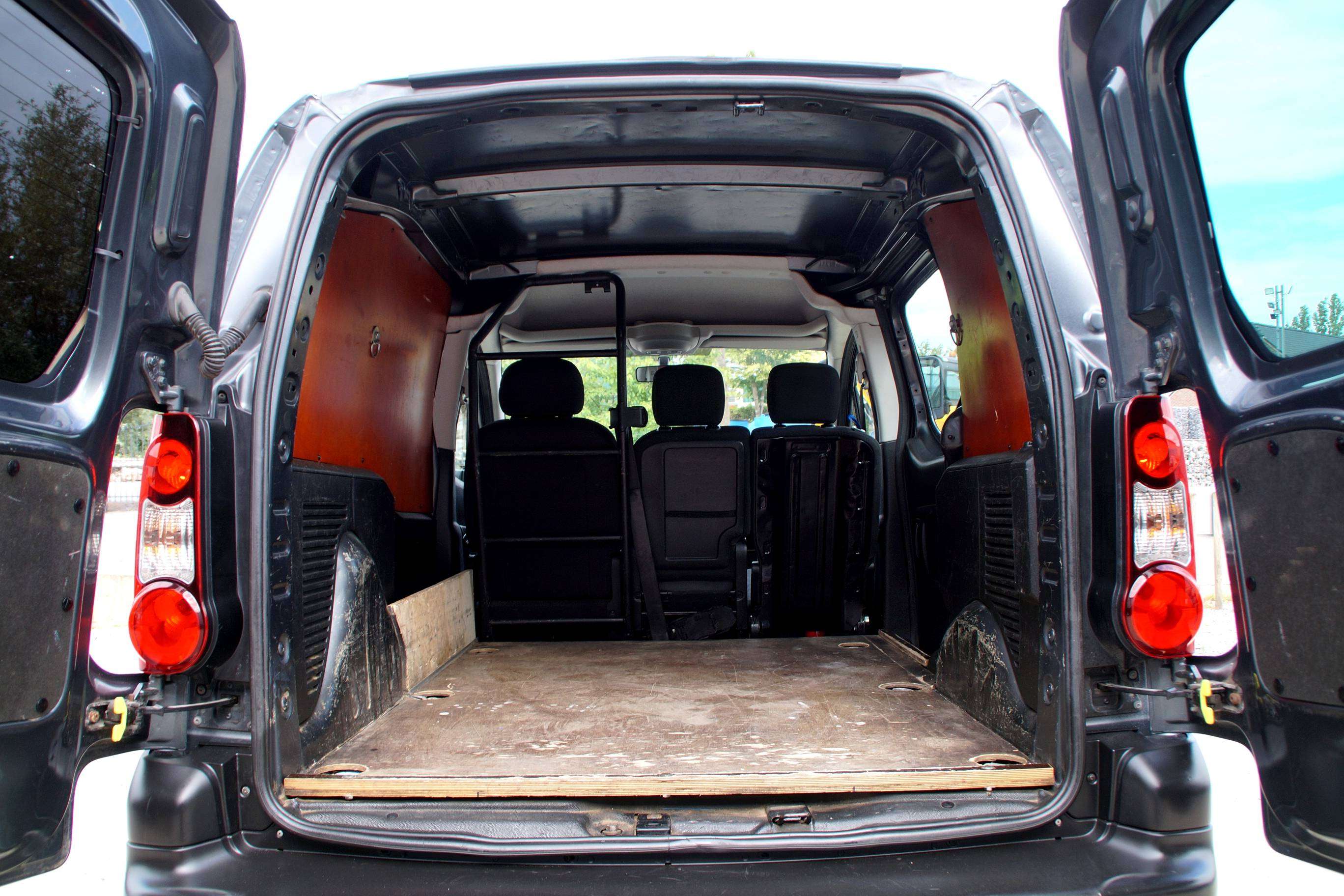 Citroen Berlingo 1.6 HDi 100cv 3places _Utilitaire & Garantie ✅