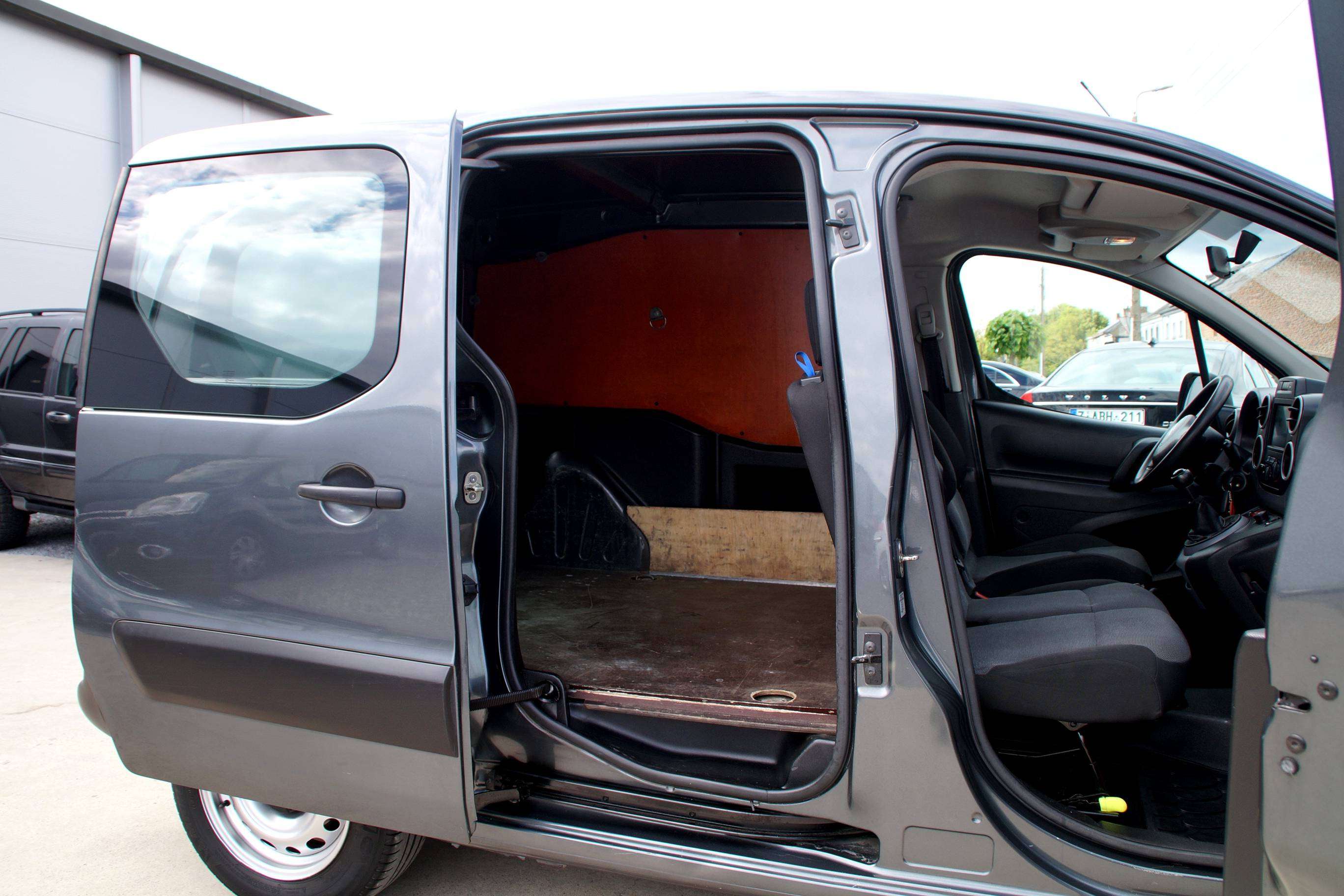 Citroen Berlingo 1.6 HDi 100cv 3places _Utilitaire & Garantie ✅