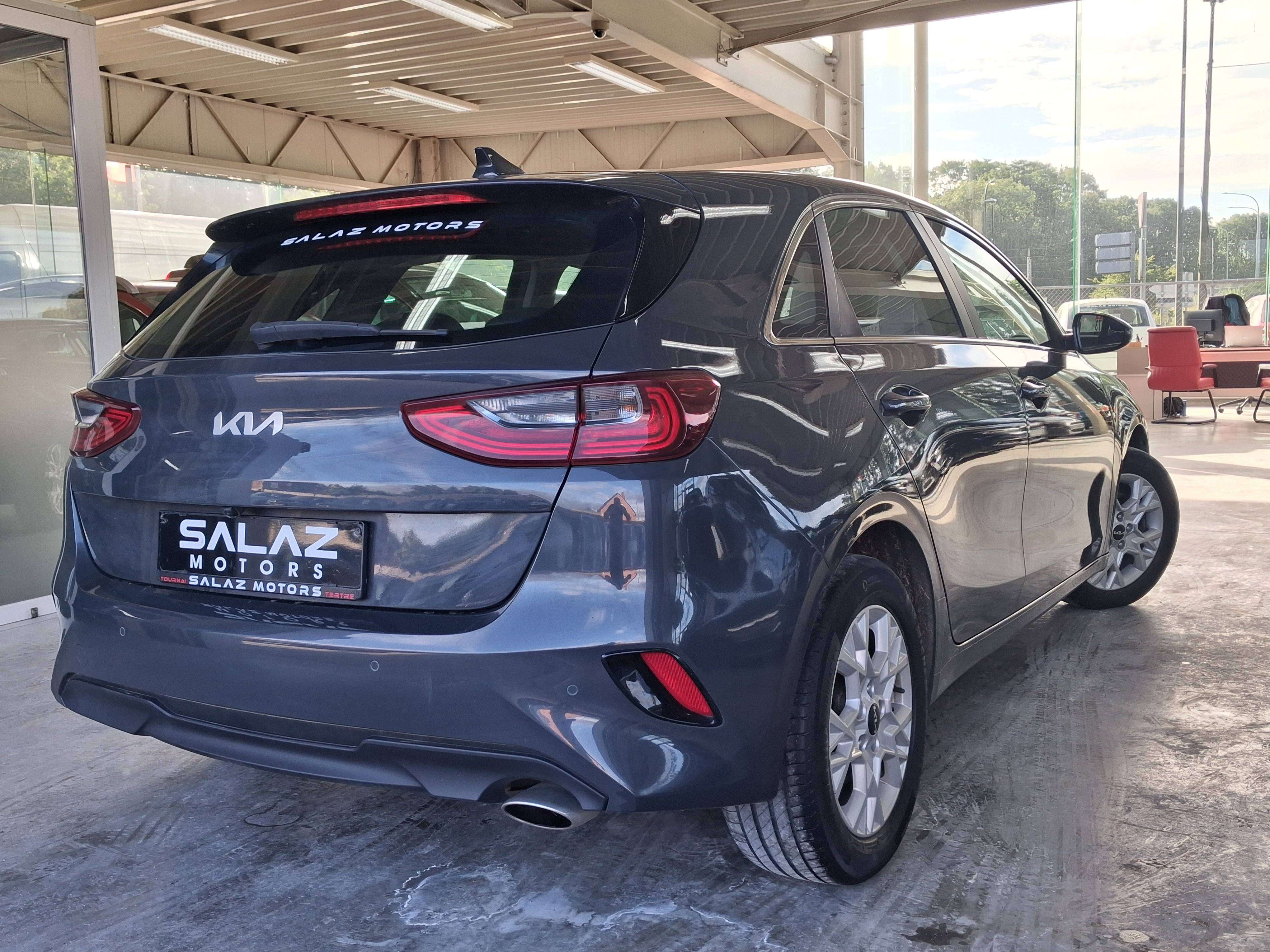 Kia Ceed / cee'd Ceed 1.0 T-GDi More ISG (EU6d) / 1 ER PROP / CARNET / GARANTIE