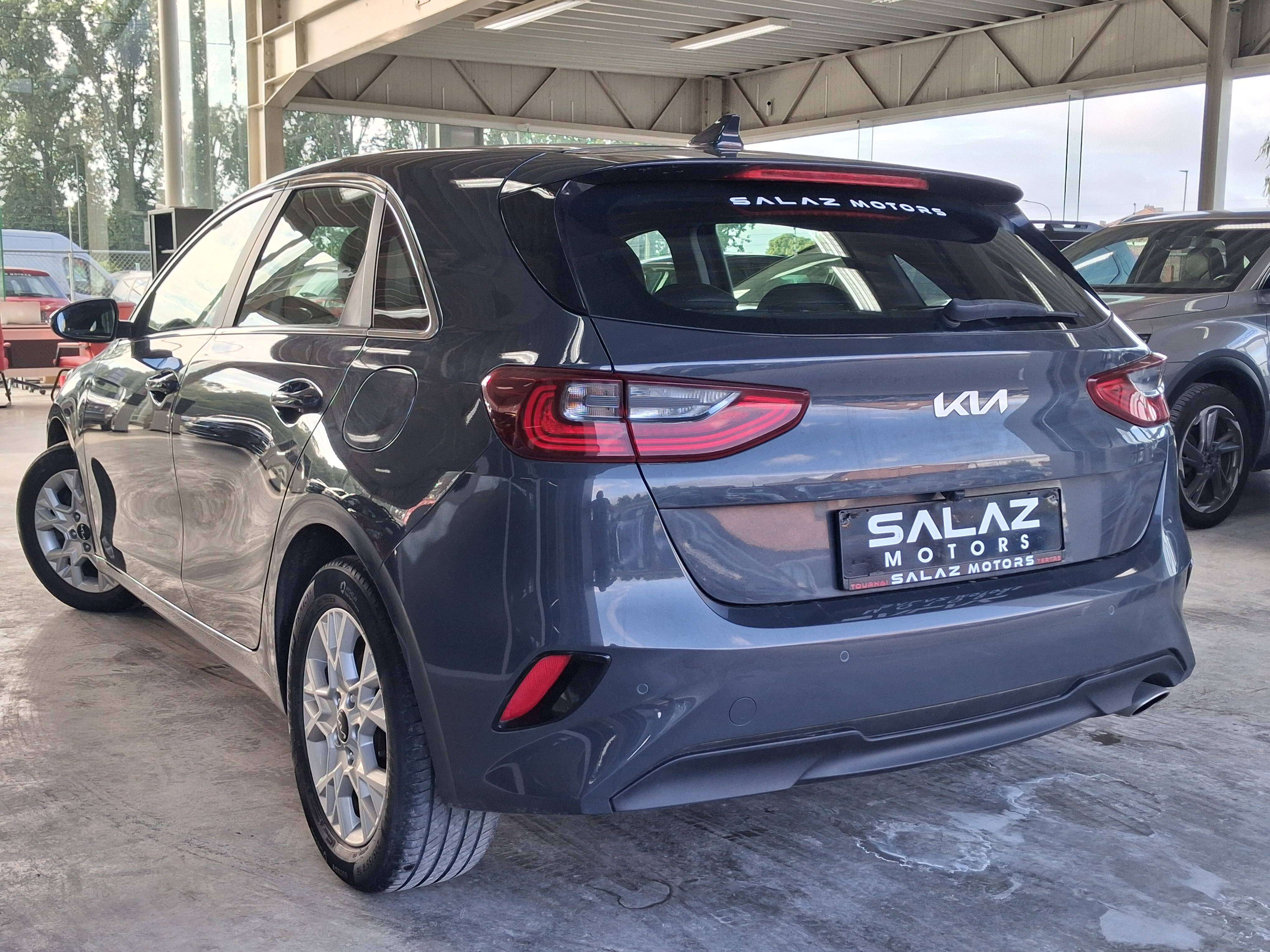 Kia Ceed / cee'd Ceed 1.0 T-GDi More ISG (EU6d) / 1 ER PROP / CARNET / GARANTIE
