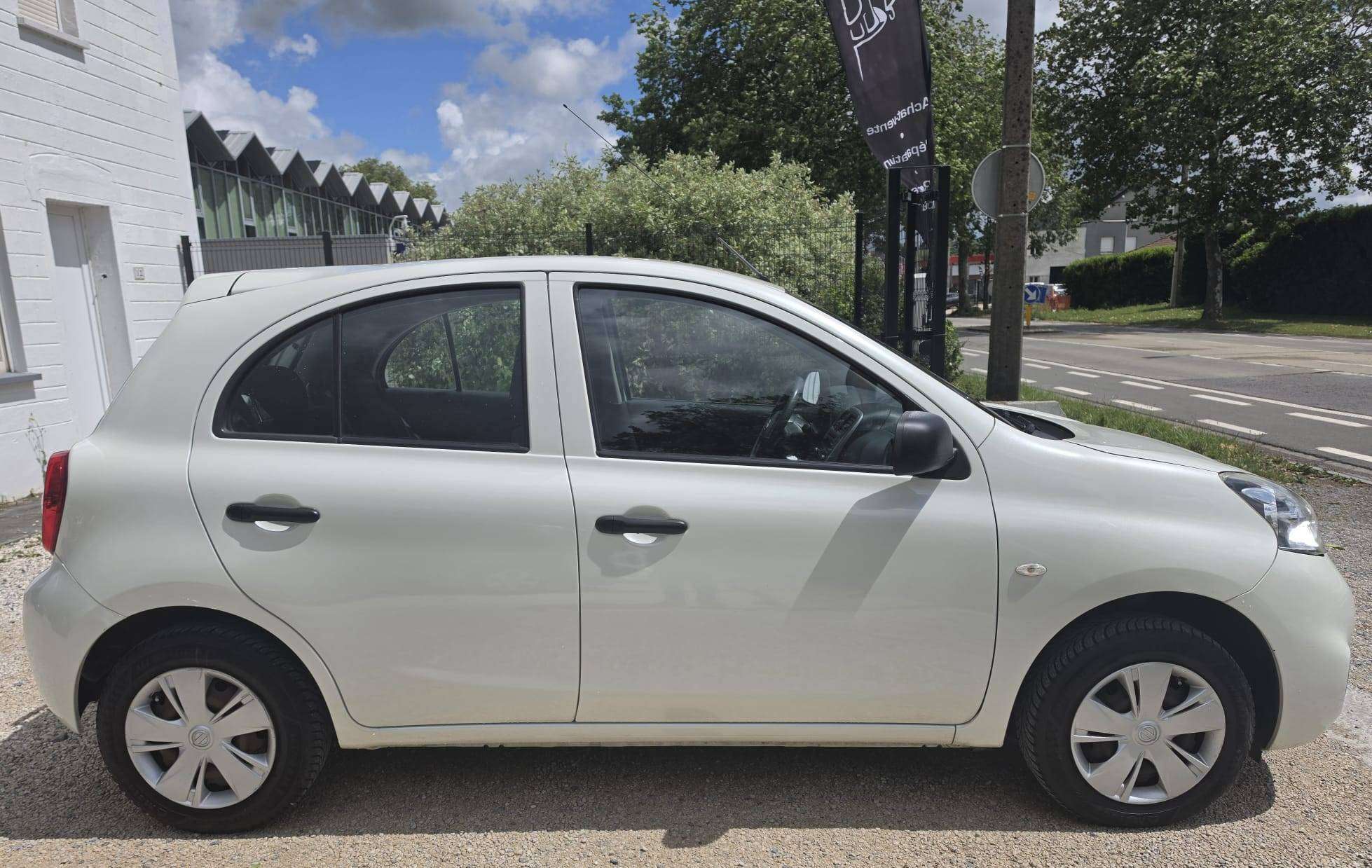 Nissan Micra Micra 1.2i Acenta 5 portes airco garantie 12 mois