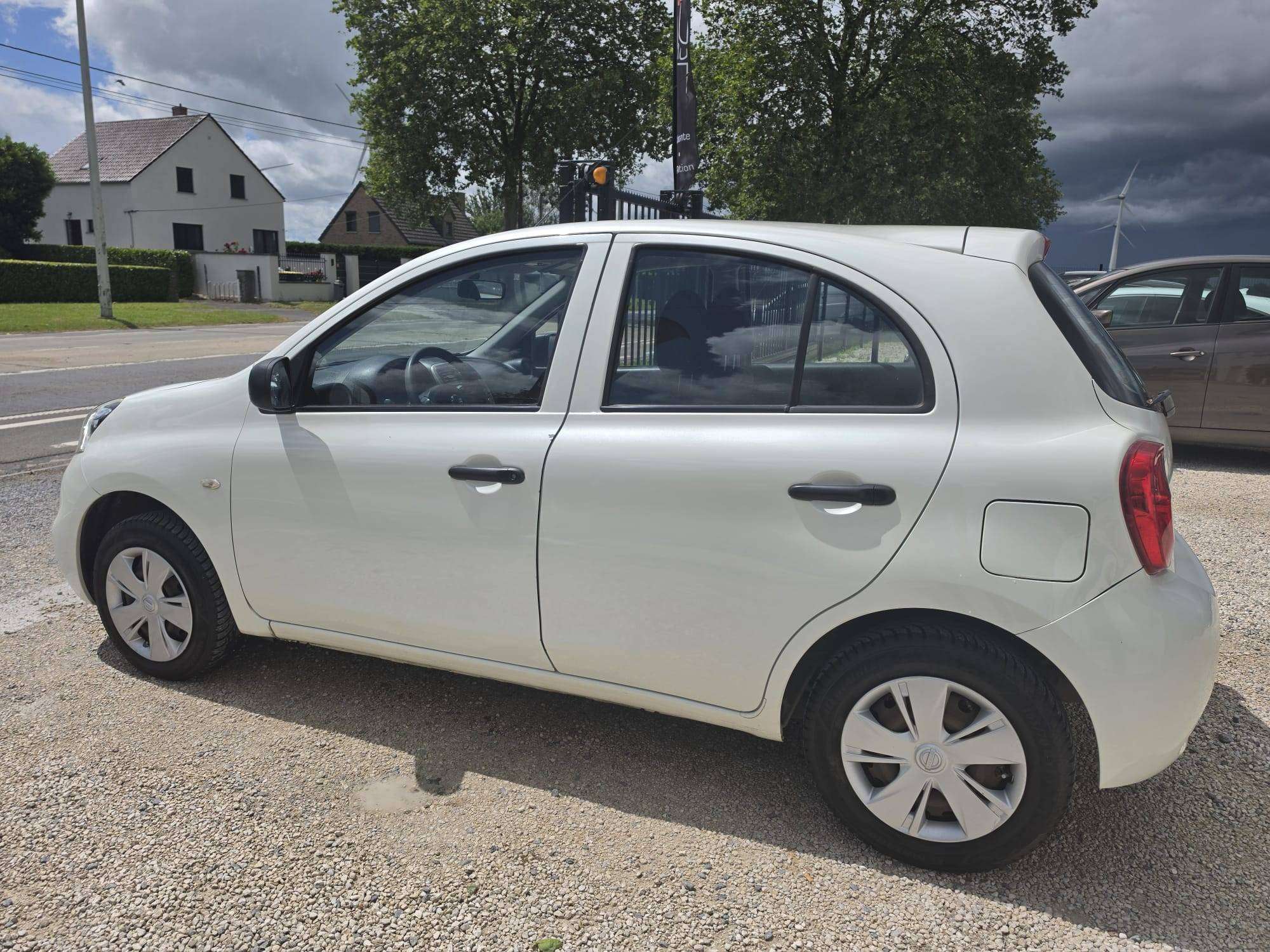 Nissan Micra Micra 1.2i Acenta 5 portes airco garantie 12 mois