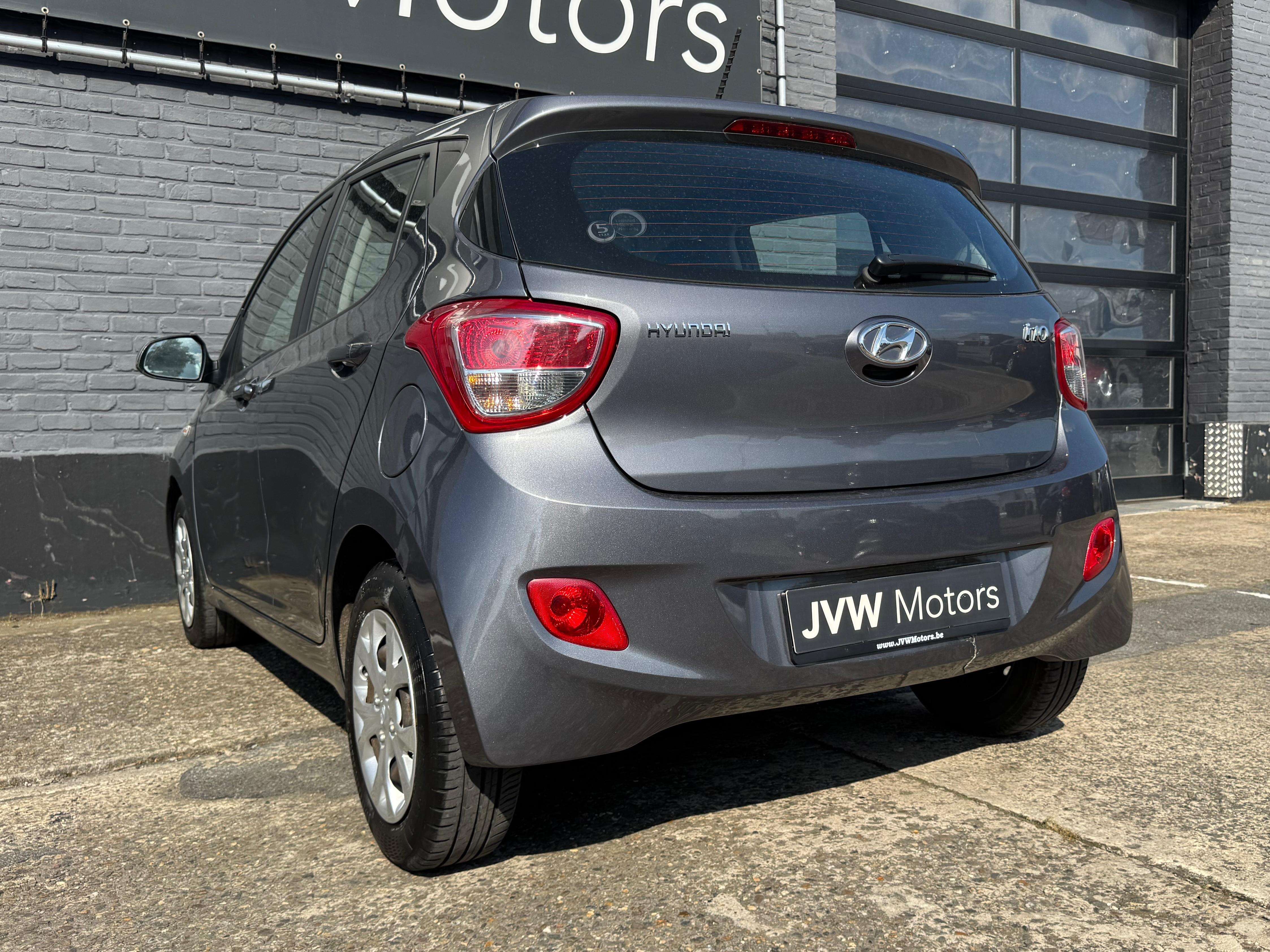 Hyundai i10 1.0i Automaat * Navi * Airco * 38.350 km * 12M Garantie