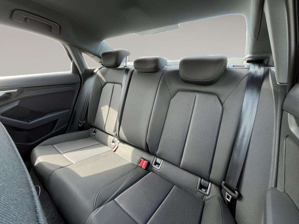 Audi A3 Sedan Audi A3 Berline Business Edition 30 TDI  85(116) kW(ch) S tronic