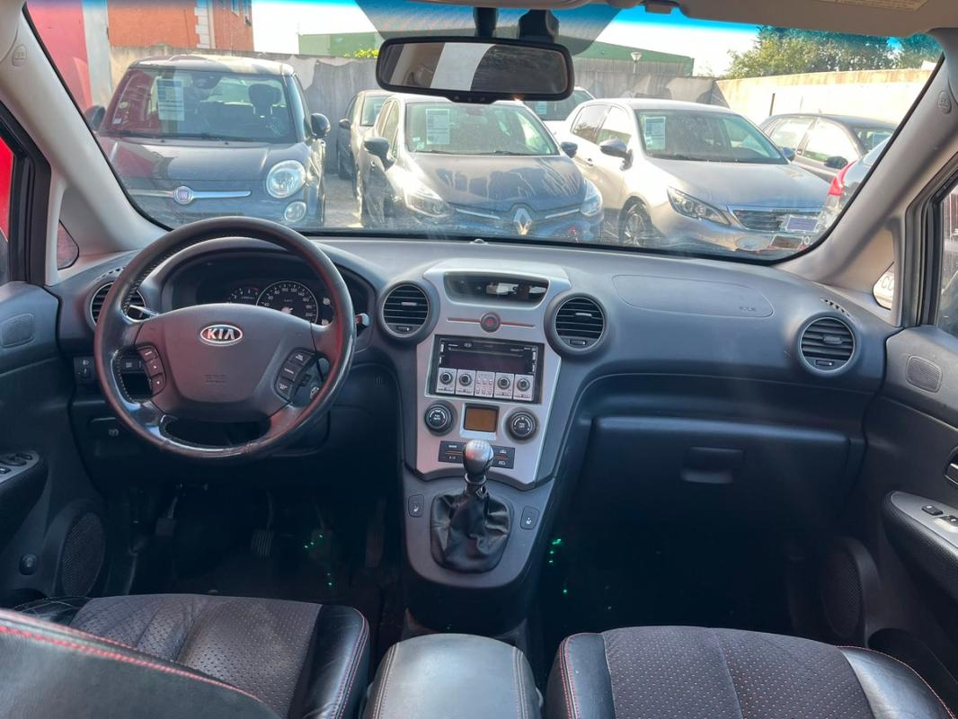 Kia Carens 2.0 CRDI 140 CH TRES SPACIEUSE | ENTIÈREMENT RÉVISÉE ET GARANTIE