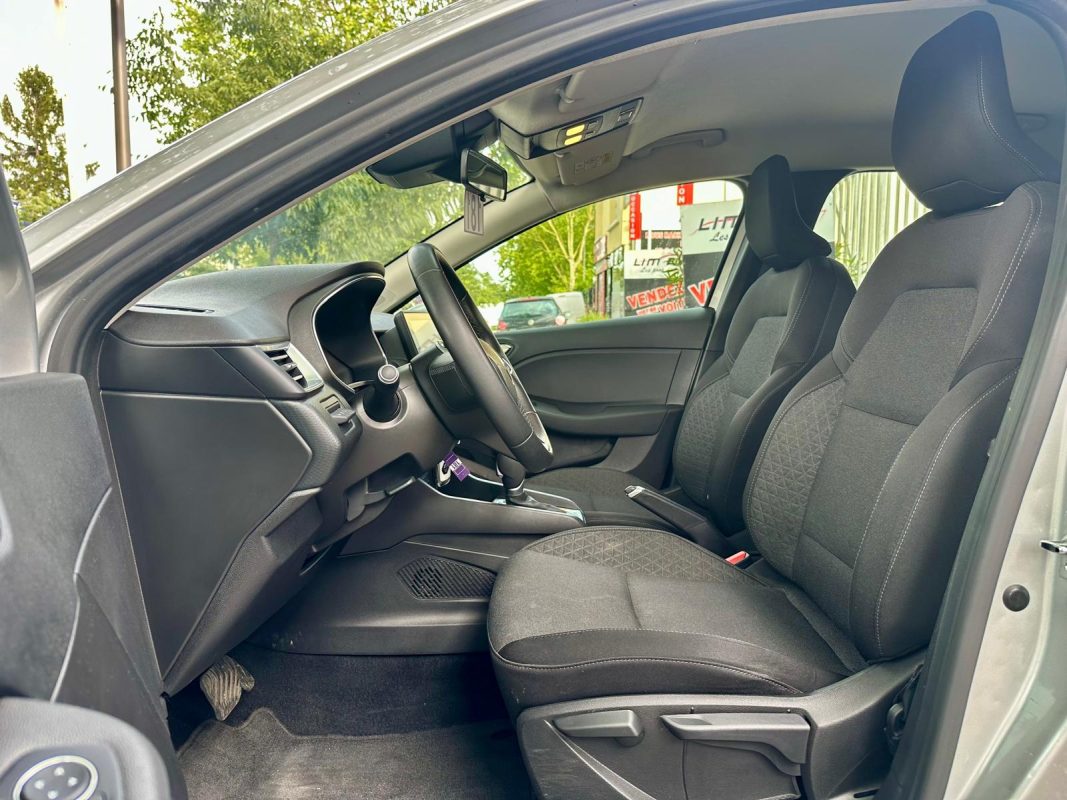 Renault Clio V 1.6 E-TECH 140 BUSINESS