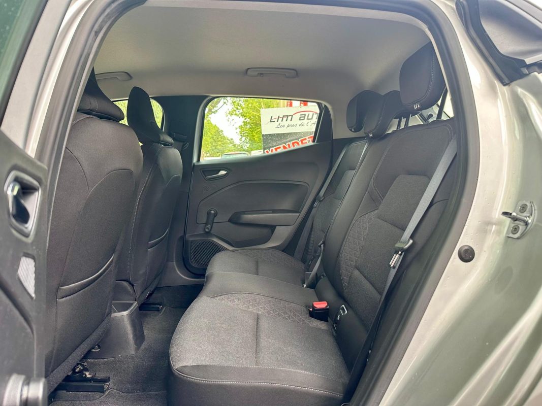 Renault Clio V 1.6 E-TECH 140 BUSINESS