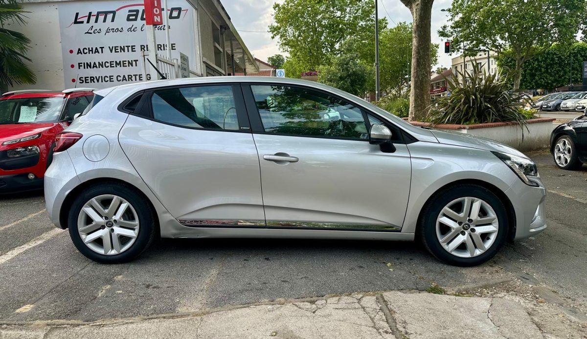 Renault Clio V 1.6 E-TECH 140 BUSINESS