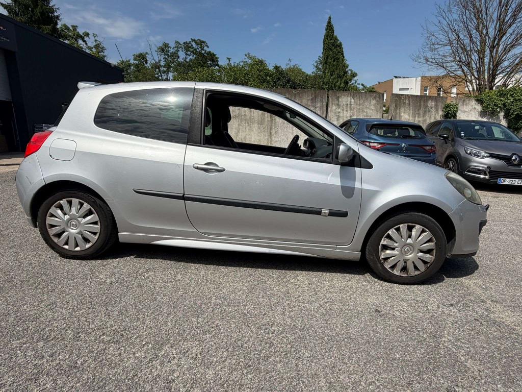 Renault Clio 1.5 dCi - 85 BV Quickshift III BERLINE Exception ² PHASE 1