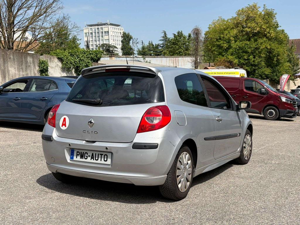 Renault Clio 1.5 dCi - 85 BV Quickshift III BERLINE Exception ² PHASE 1