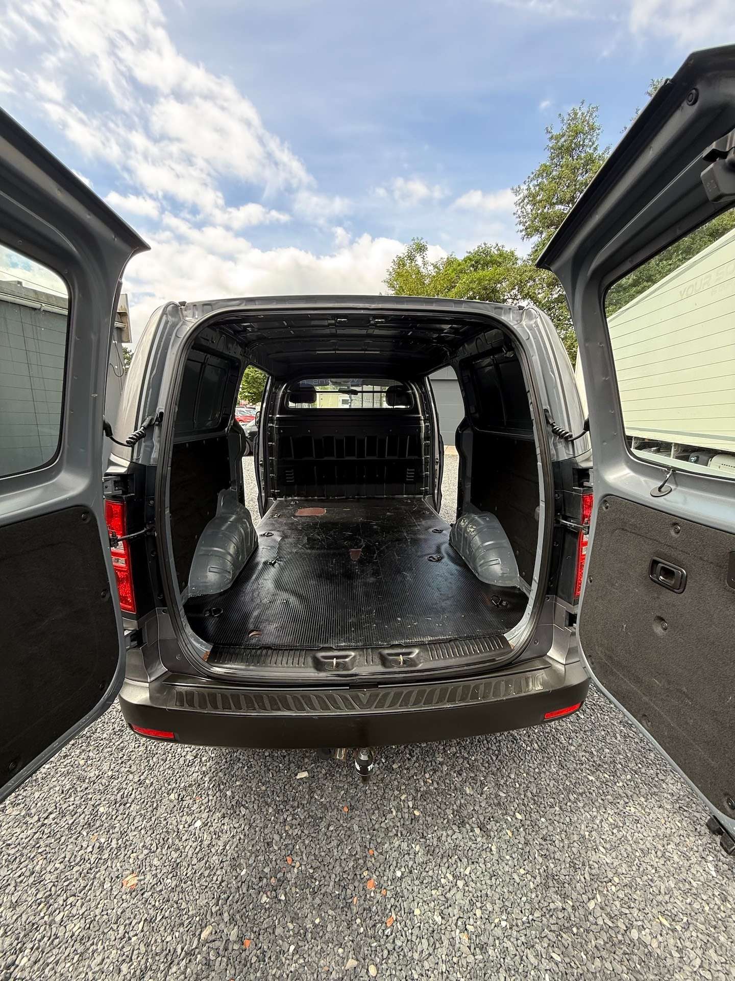 Hyundai H-1 2.5 CRDi Comfort (EU5), Airco, 3 zit, verlengde versie + Keuring