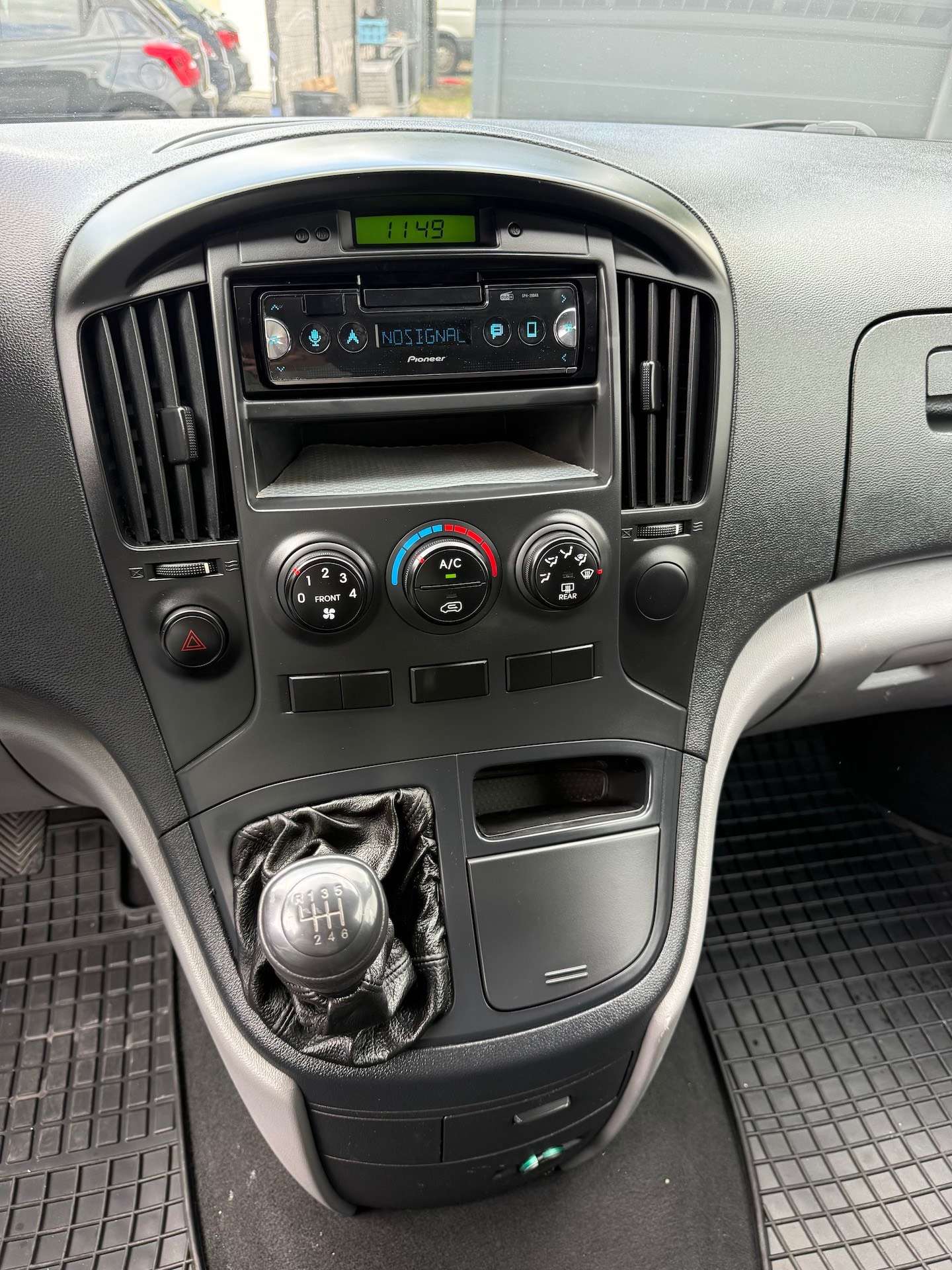 Hyundai H-1 2.5 CRDi Comfort (EU5), Airco, 3 zit, verlengde versie + Keuring