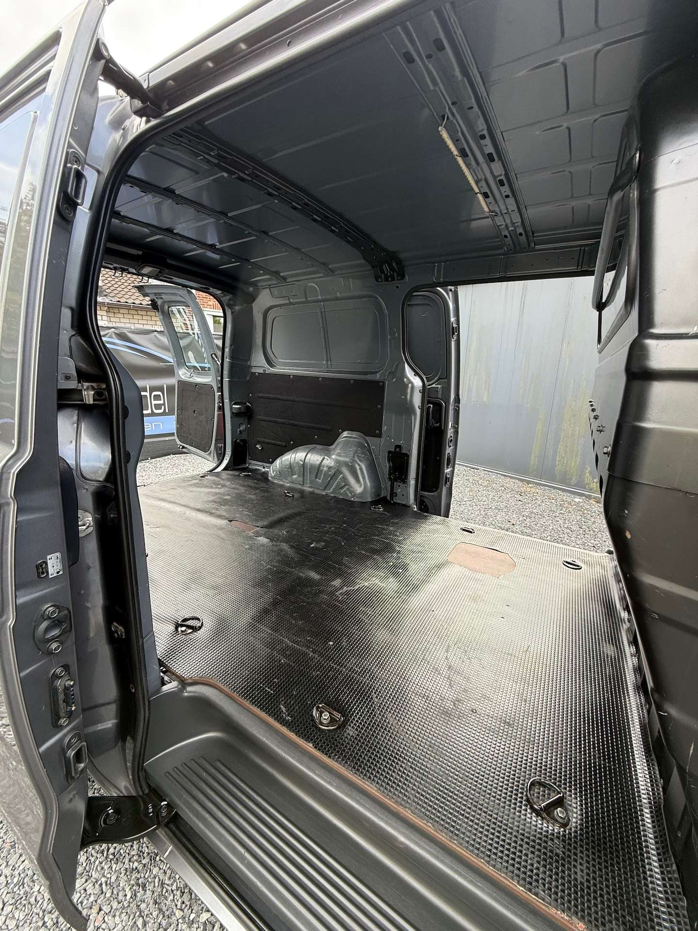 Hyundai H-1 2.5 CRDi Comfort (EU5), Airco, 3 zit, verlengde versie + Keuring